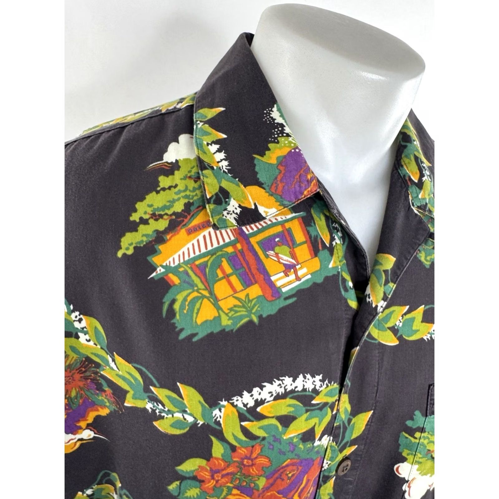 Patagonia Patagonia Surf Rock Climber Hawaiian Aloha Vintage L Shirt - Men Short Sleeve Button-Up Dark Gray 2000s C5 Size US L / EU 52-54 / 3 - 2 Thumbnail