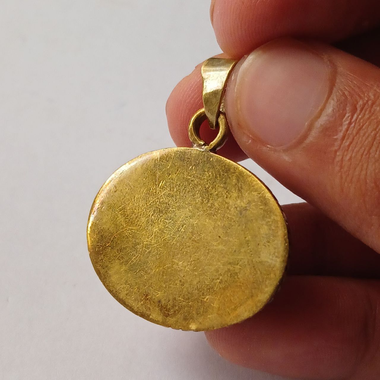 Vintage Vintage brass pendant with engraved eagle design Size ONE SIZE - 6 Thumbnail