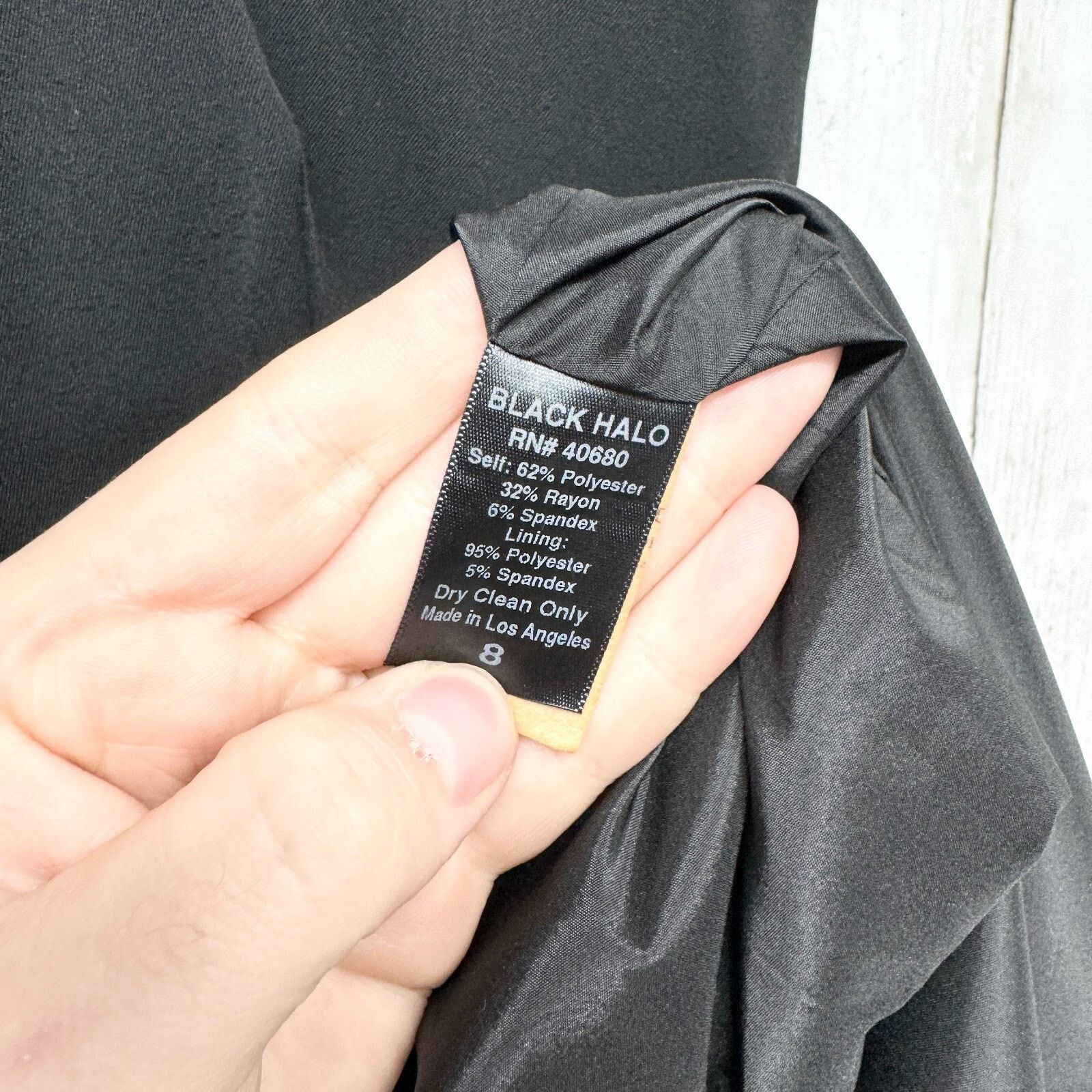 Black Halo Women Dress Size 8 Black Sleeveless Mini Pleated