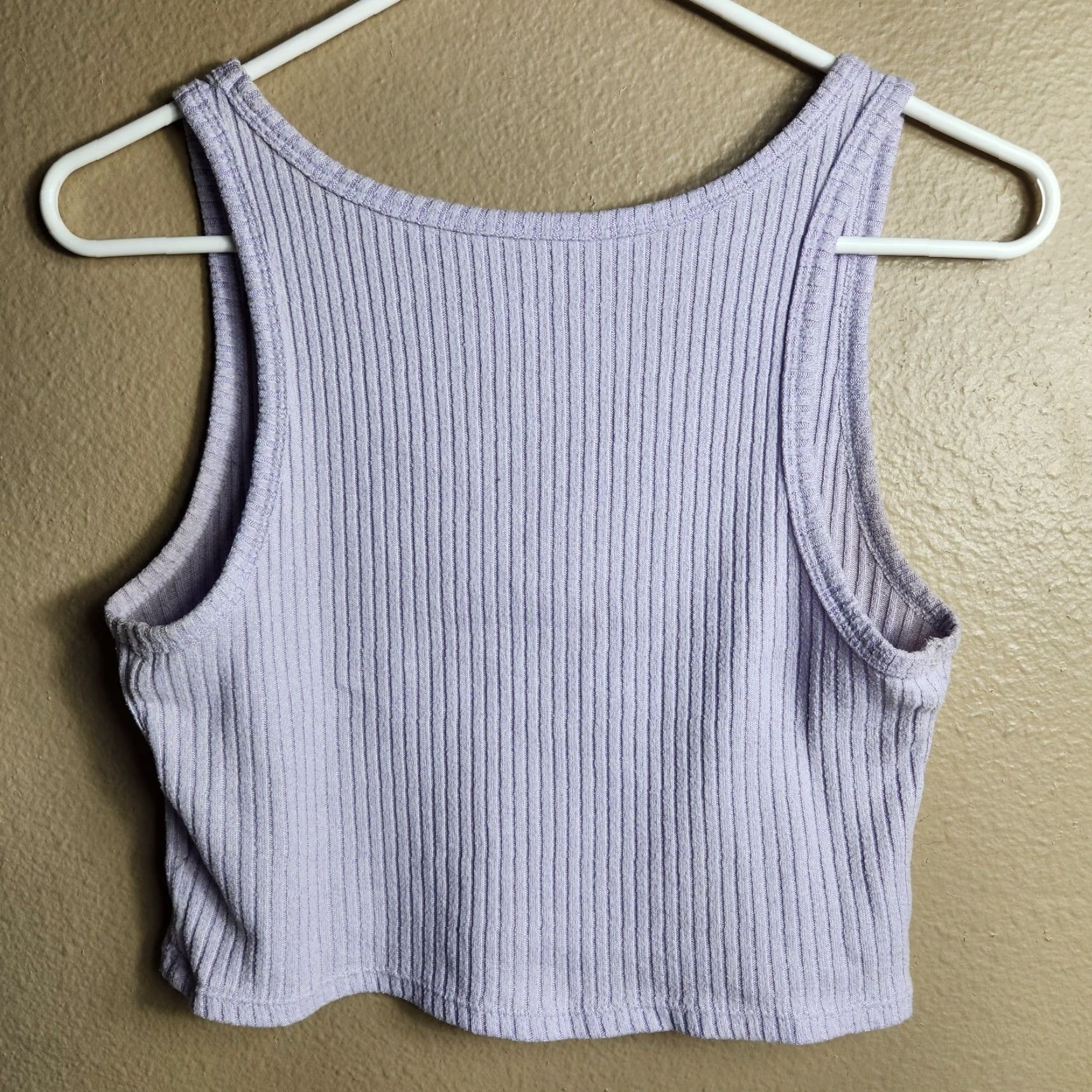 American Eagle Outfitters American Eagle Outfitters Womens Cropped Tank V-Neck Lavender Ribbed Wide Strap M Size M / US 6-8 / IT 42-44 - 2 Thumbnail