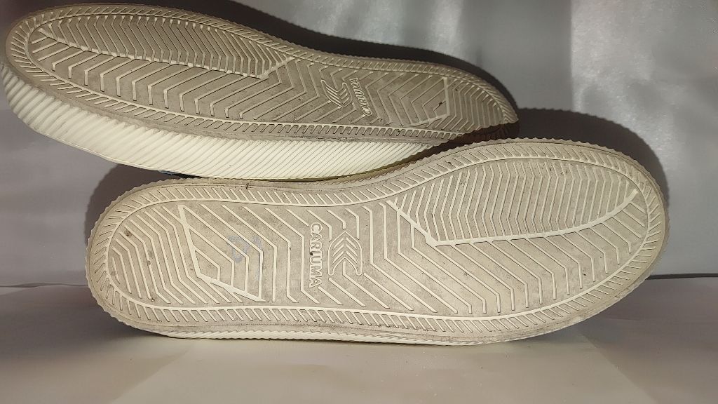 Carven Cariuma OCA Pebbled Leather Sneaker in Marine Blue Size 8 Size US 8 / IT 38 - 7 Thumbnail