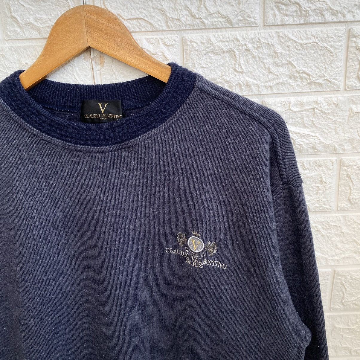 Valentino × Vintage Vintage Claudio Valentino Sweatshirt Valentino Jumper Size US L / EU 52-54 / 3 - 2 Thumbnail