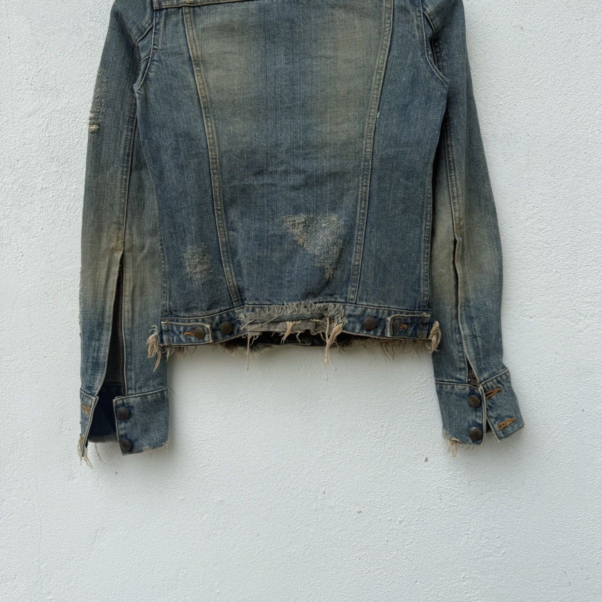 Le Grande Bleu (L.G.B.) Vintage Disteress LGB Le Grande Blue Punk Denim Jacket Size XS / US 0-2 / IT 36-38 - 6 Thumbnail