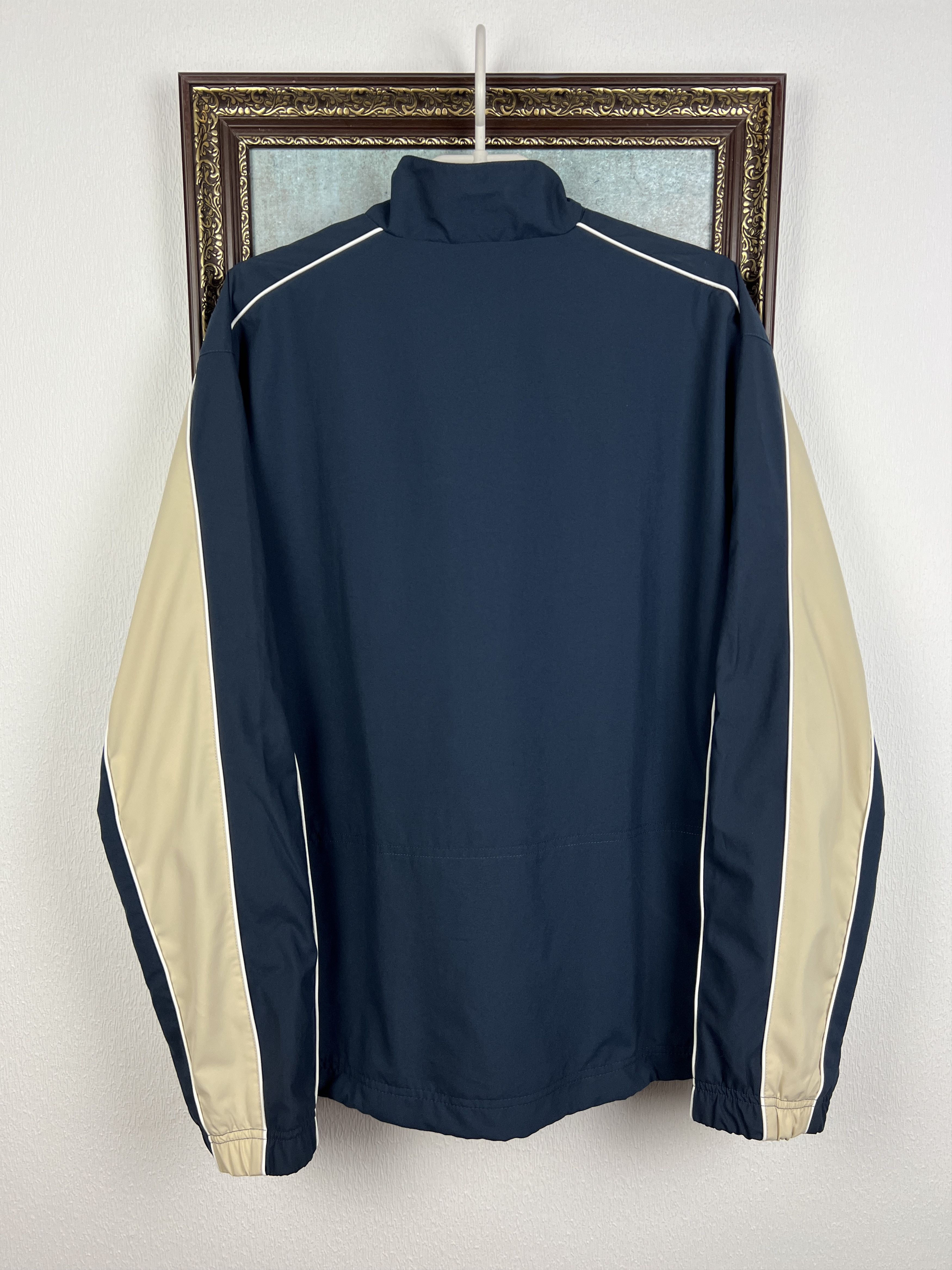 Nike Vintage Nike Beige Jacket Swoosh Track Top Windbreaker Rare Size US L / EU 52-54 / 3 - 12 Thumbnail