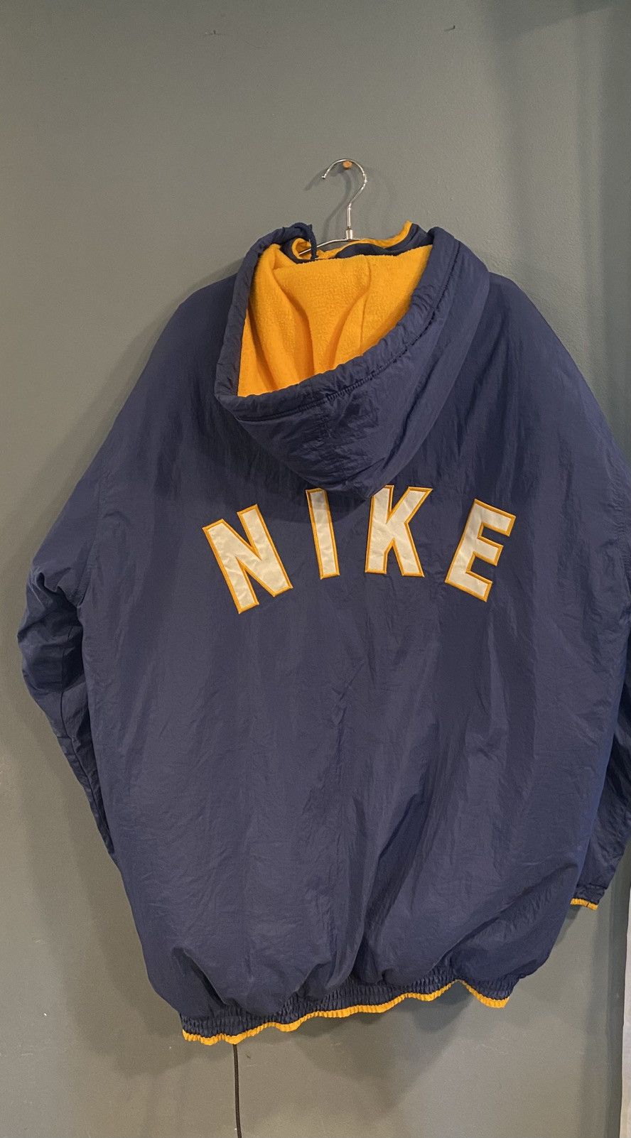 Nike Vintage Nike Spellout Heavy Jacket Size US L / EU 52-54 / 3 - 3 Thumbnail