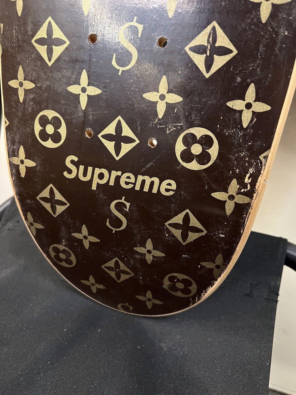 Supreme Pre-Owned 2000 Supreme LV Louis Vuitton Monogram Deck Brown Size ONE SIZE - 3 Thumbnail