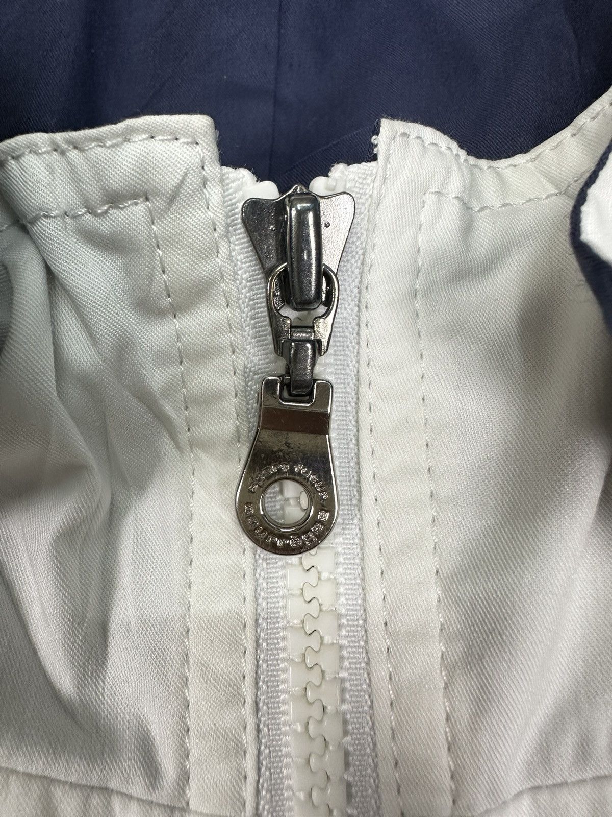Courreges Courreges Nylon Windbreaker Vintage Jacket Z207 Size US L / EU 52-54 / 3 - 7 Thumbnail