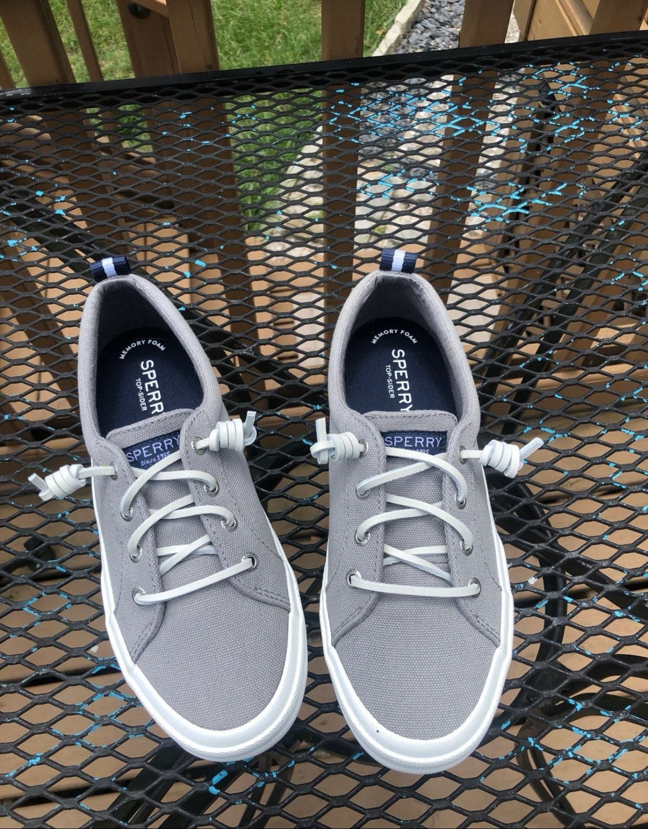 Sperry Women's Pier Wave LTT Canvas Sneakers Size 6.5 Size US 6.5 / IT 36.5 - 2 Thumbnail