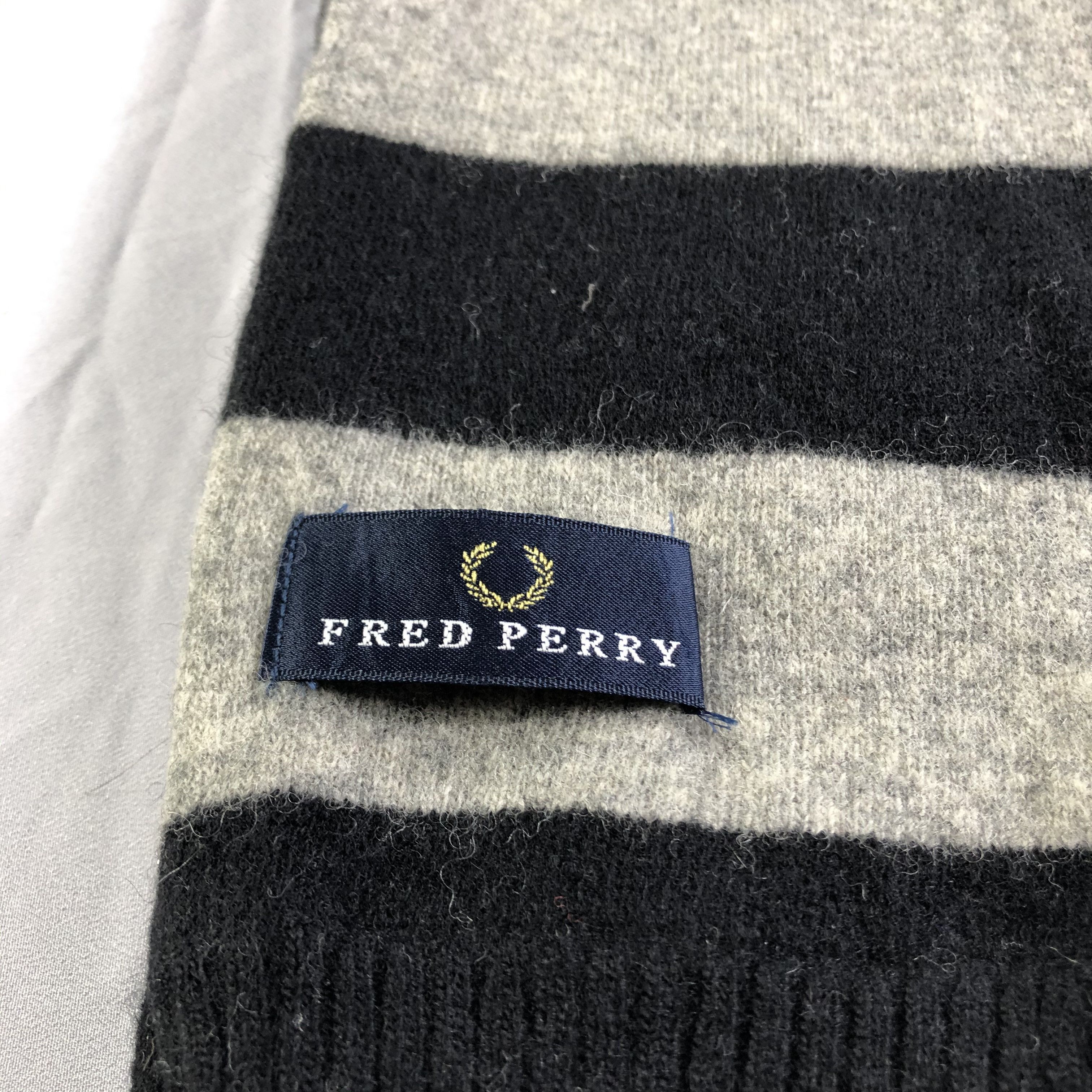 Fred Perry Fred Perry Striped Wool Scarf Muffler Neckwear V2204 Size ONE SIZE - 4 Thumbnail