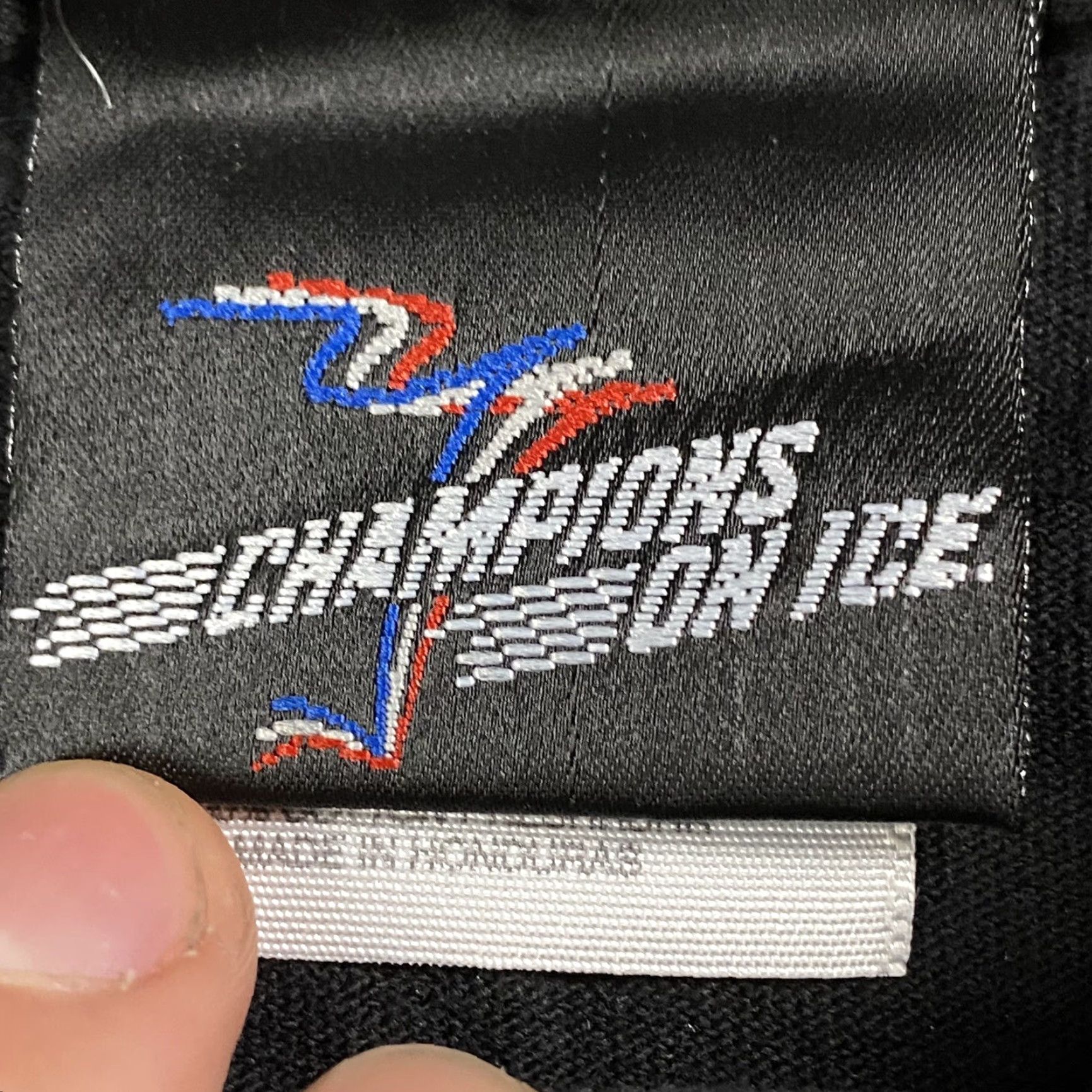 Champion VINTAGE CHAMPIONS ON ICE TOUR T-SHIRT Black LOGO XL Men's - Ice Skating, USA, 2000s Size US XL / EU 56 / 4 - 3 Thumbnail