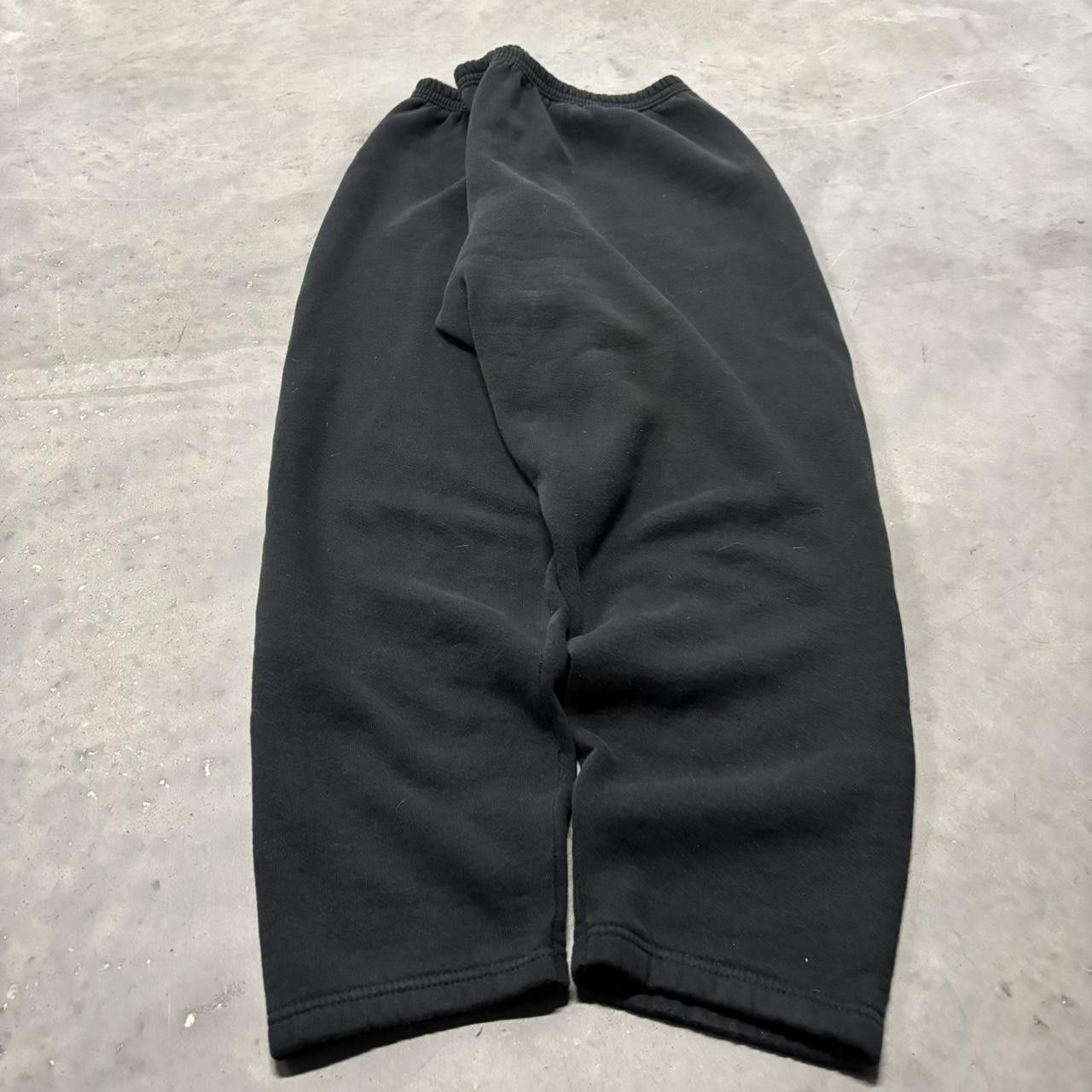 Japanese Brand × Vintage Crazy Vintage 90s Faded Black Essential Sweatpants! Size US 34 / EU 50 - 3 Thumbnail