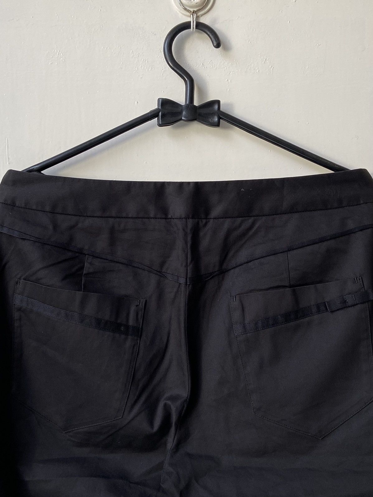 Issey Miyake 24 ISSEY MIYAKE Black Shorts Size US 27 - 6 Thumbnail