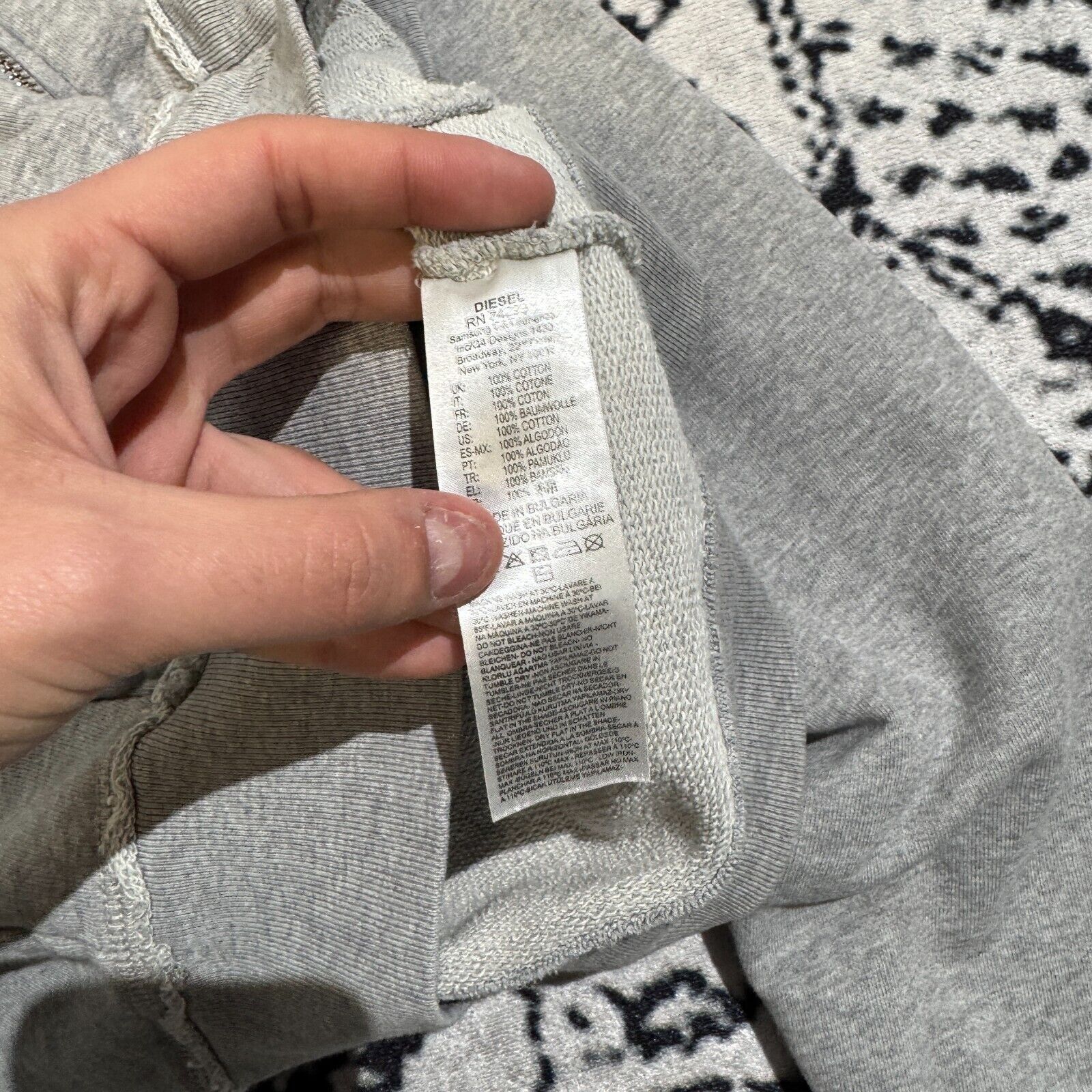 Diesel × Vintage Vintage Diesel Unisex Gray Cotton Hoodie Size S Y2k 90s Size US S / EU 44-46 / 1 - 8 Thumbnail