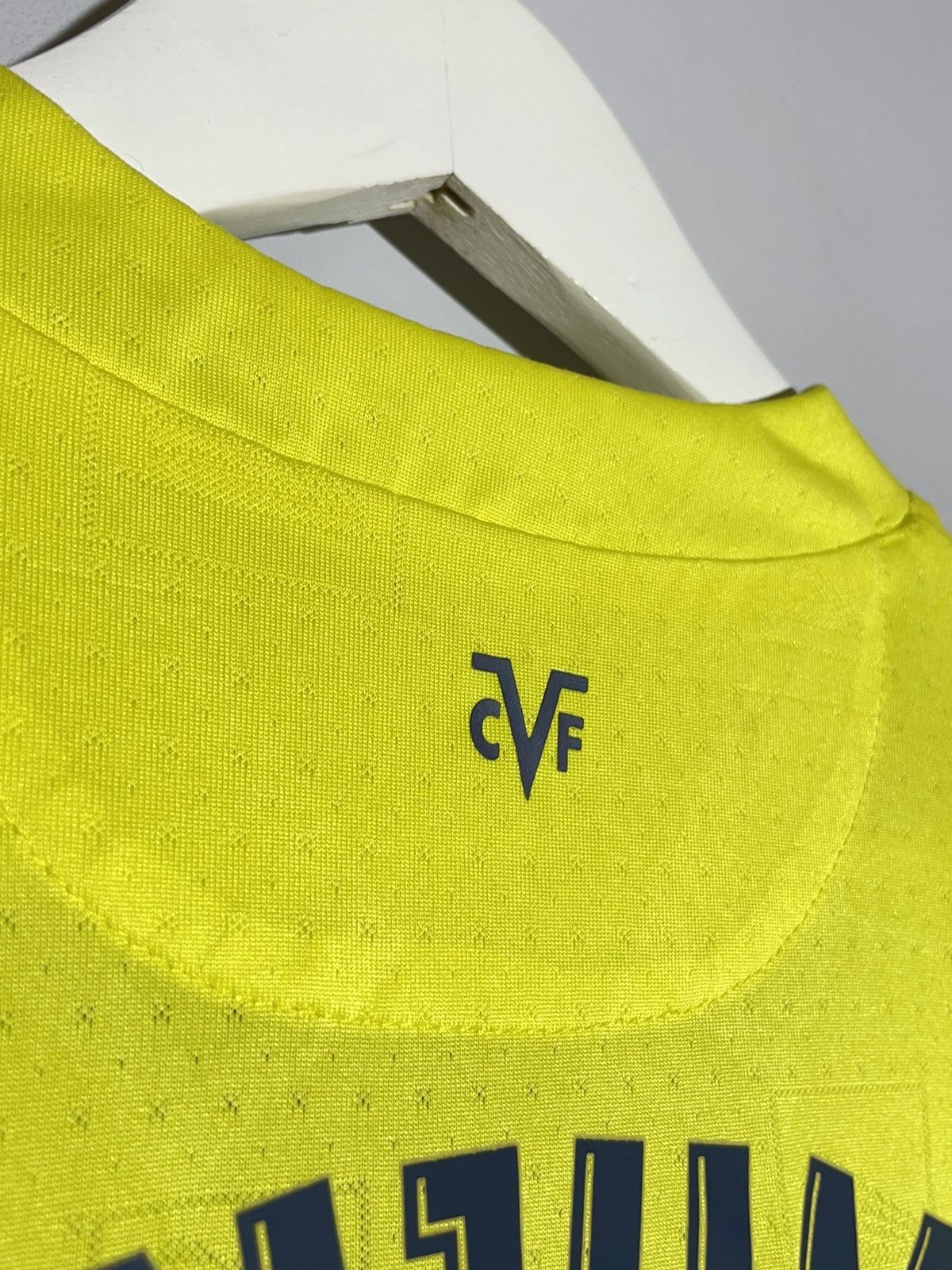 Joma #15 Danjuma Villarreal 2021/22 Player Issue Football Shirt Size US S / EU 44-46 / 1 - 9 Thumbnail