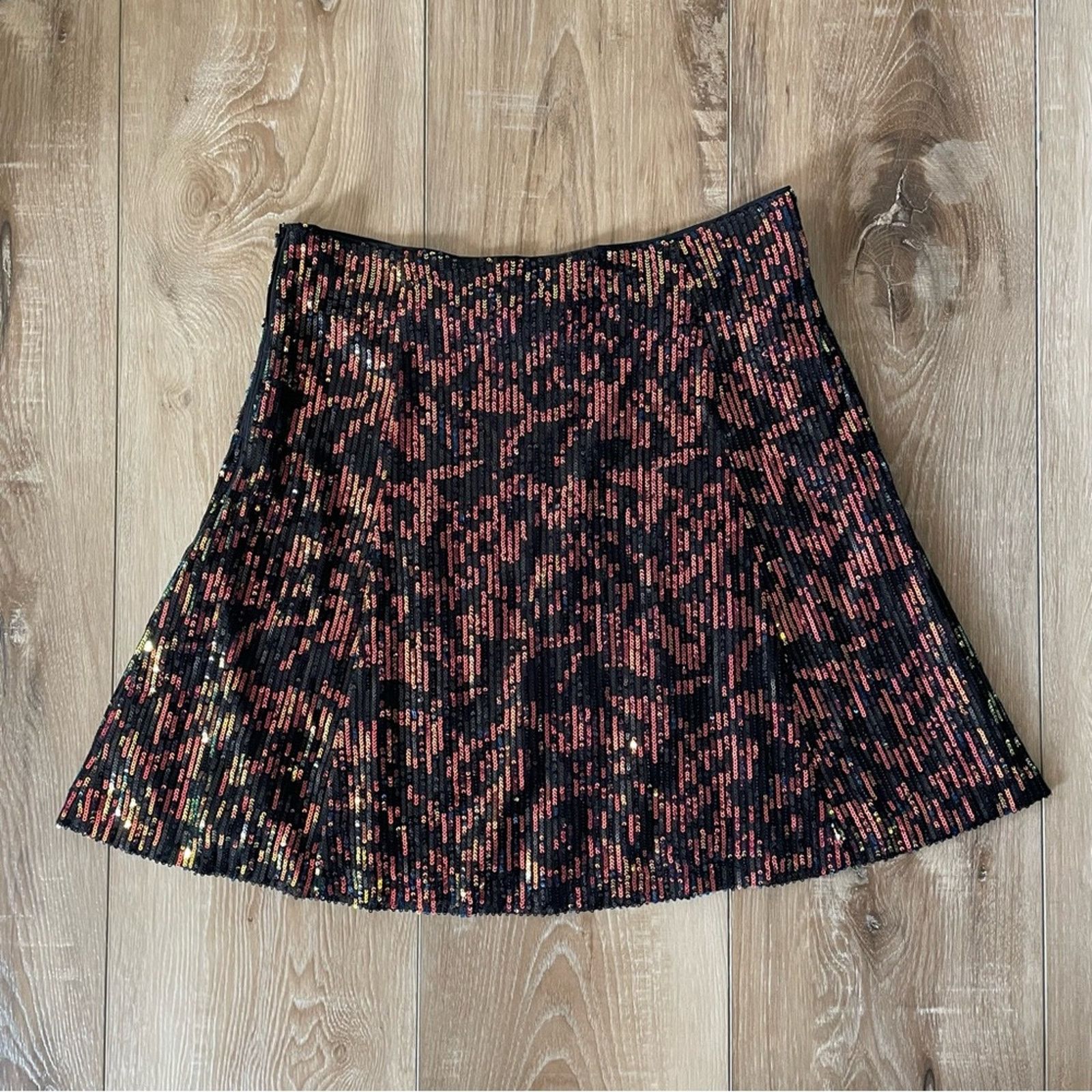 Loft Sequin Seamed Skirt 6 Size 28" / US 6 / IT 42 - 2 Thumbnail