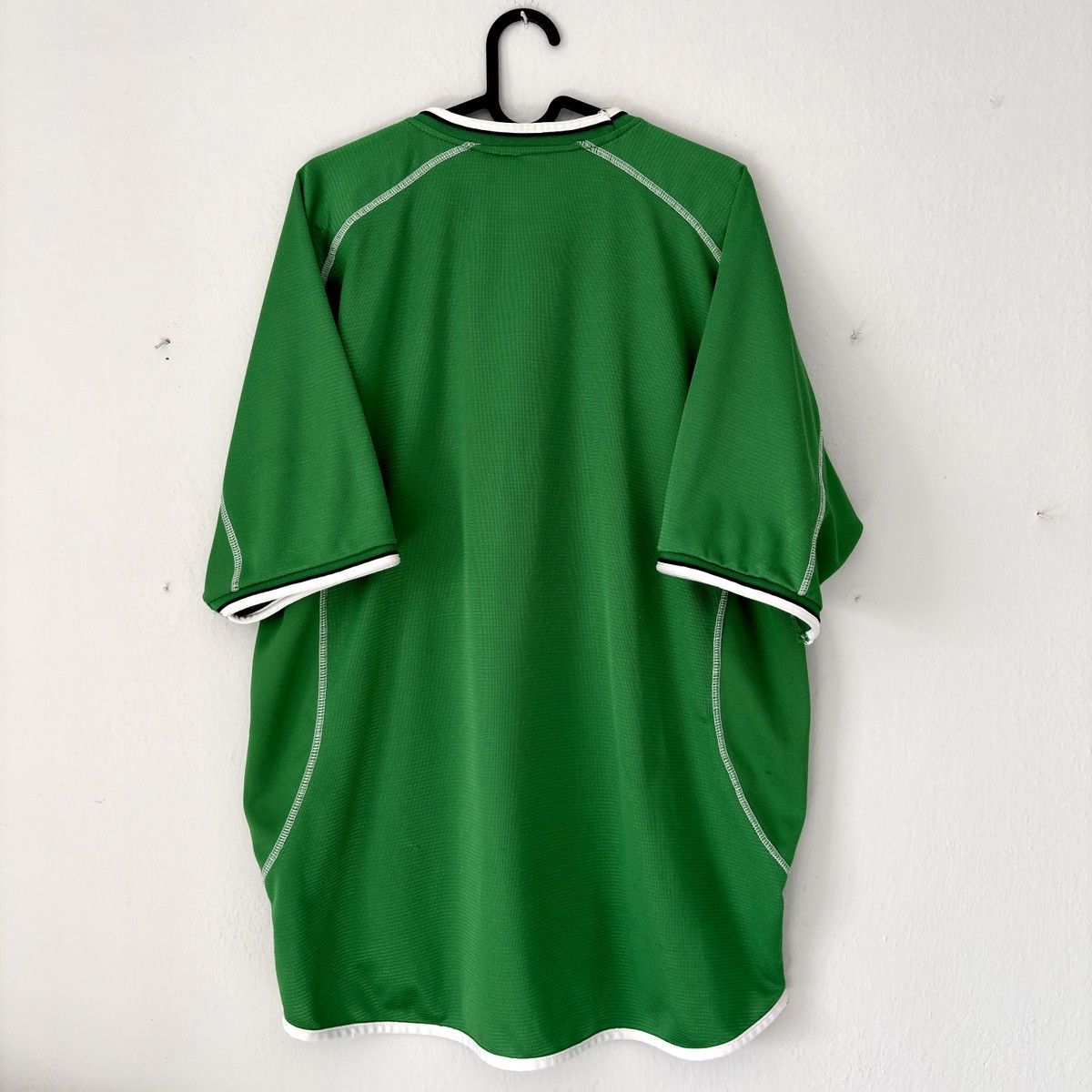 Umbro 2001 2003 Ireland National Umbro Vintage Home Soccer Jersey Size US XL / EU 56 / 4 - 7 Thumbnail
