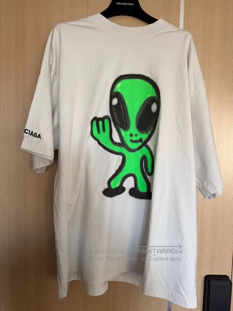 Balenciaga Balenciaga Solid color round neck printed and embroidered Size US L / EU 52-54 / 3 - 1 Thumbnail