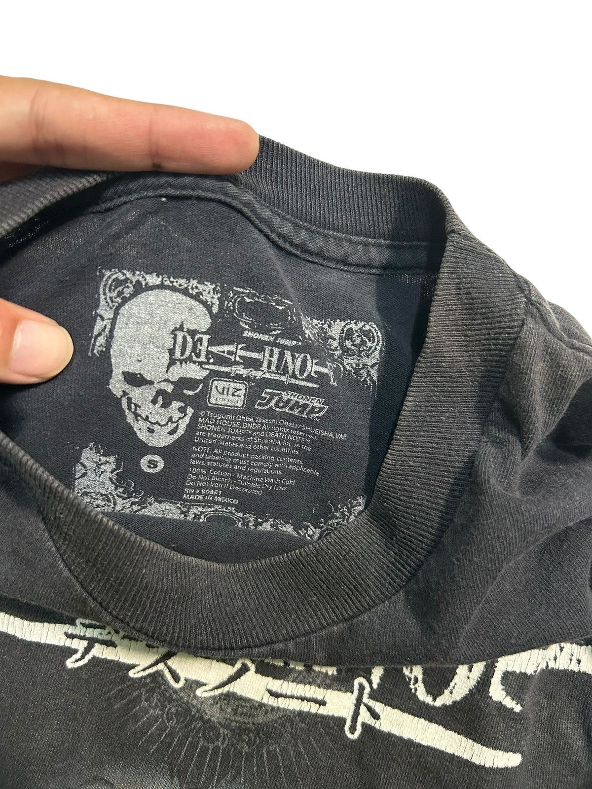 Anime Vintage Death Note Shonen Jump Anime Manga Shirt Sunfaded Size US S / EU 44-46 / 1 - 9 Thumbnail