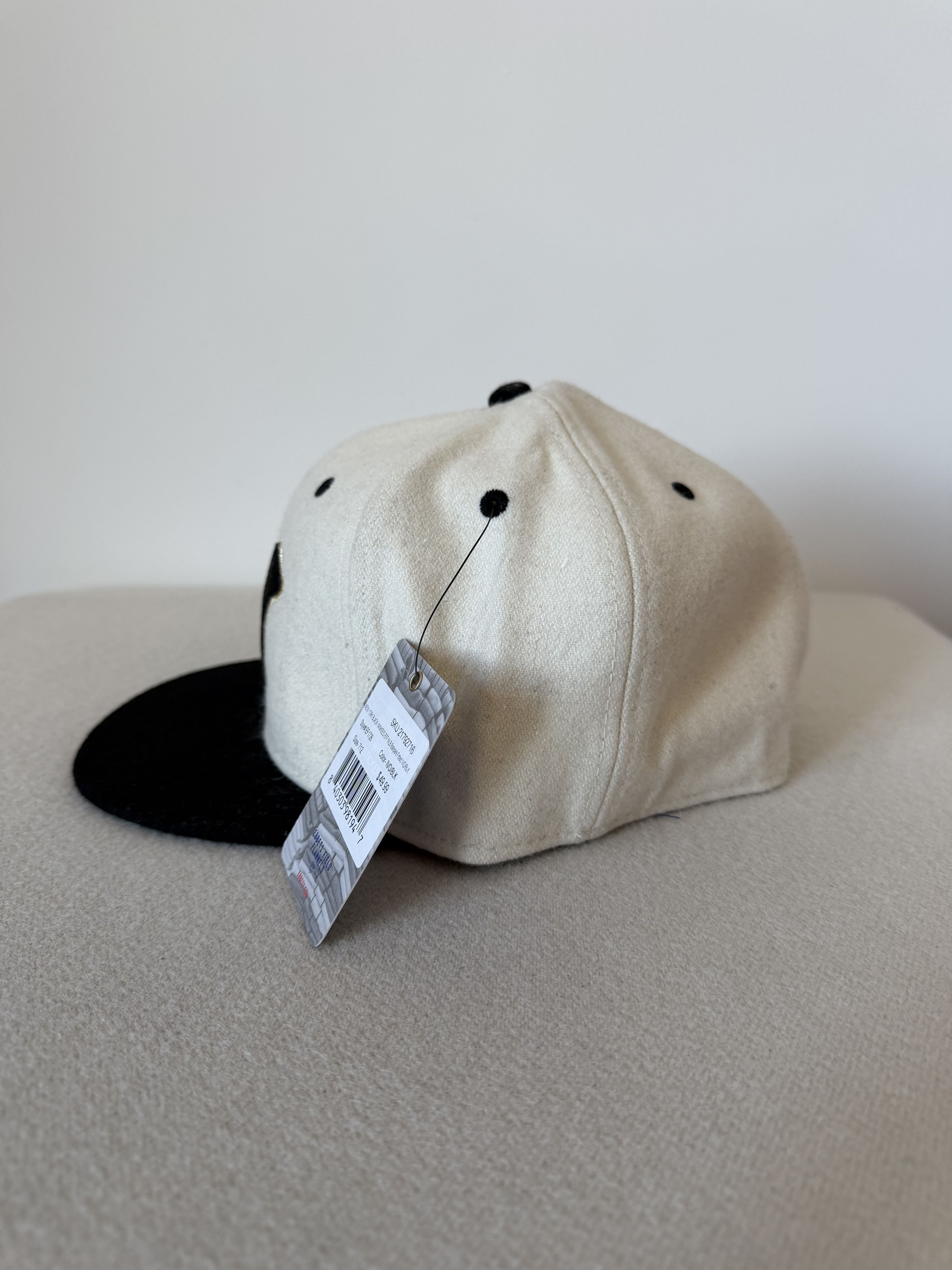 Ebbets Field Flannels 7 1/2 Ebbets Field Flannels New York Black Yankees Fitted Size ONE SIZE - 4 Thumbnail