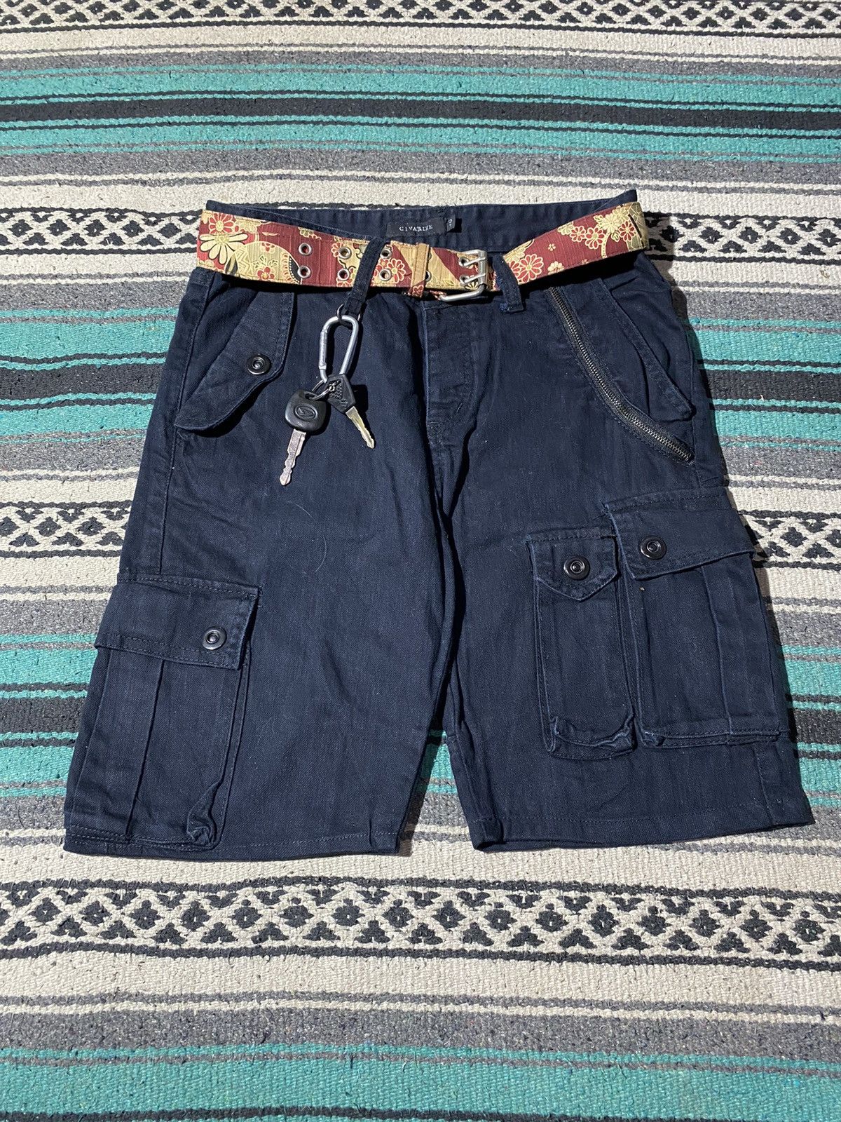 Civarize Black Cargo 3D Pocket Short Pants