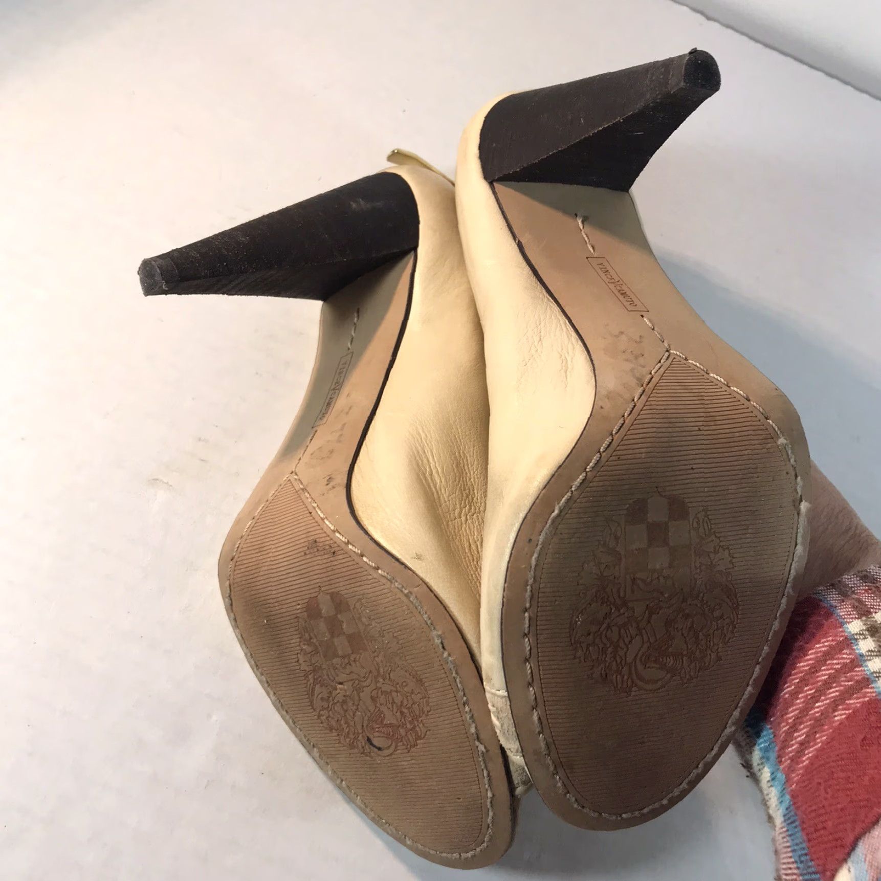 Vince Camuto Vince Camuto Women's Leather Booties Ankle Boot Standard Width Beige Peep Toe 4in Heel Fall Spring Casual Streetwear Size US 5.5 / IT 35.5 - 6 Thumbnail