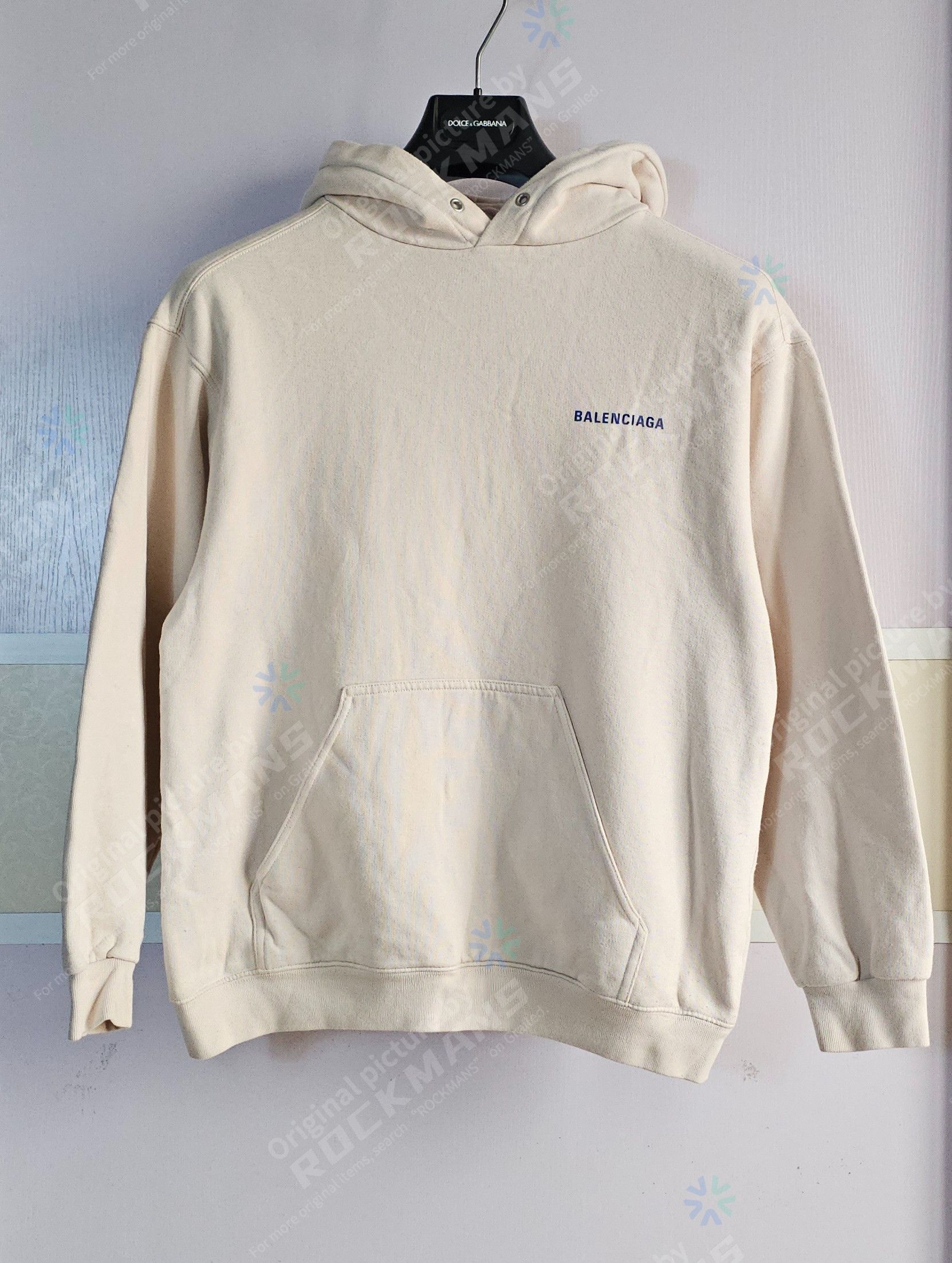 Balenciaga Balenciaga Unisex Beige Hoodie/Sweatshirts Size XXS Size XXS / US 00 / IT 34 - 1 Thumbnail