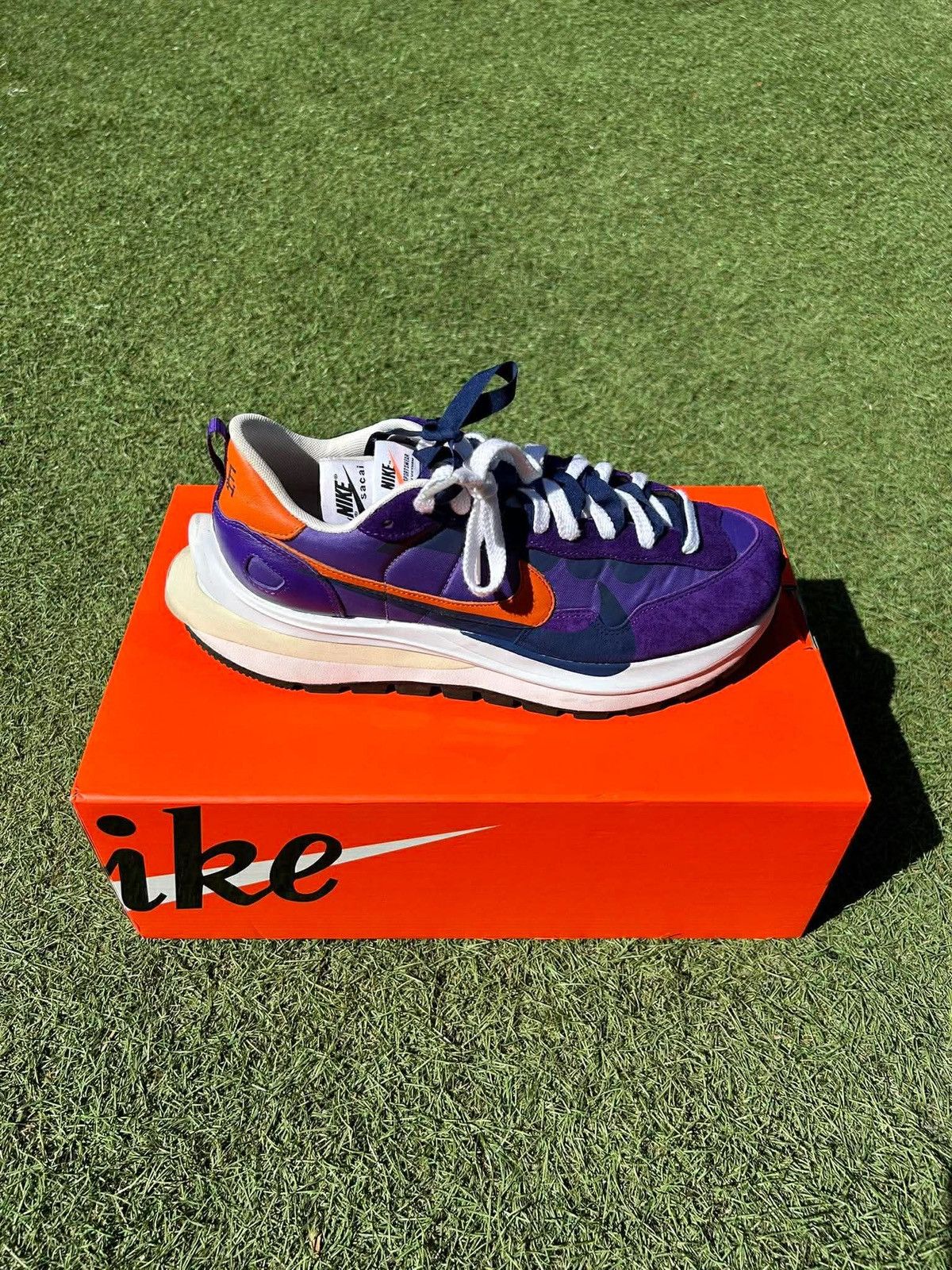 Nike × Sacai Nike Sacai Vaporwaffle Dark Iris sneakers Size US 10 / EU 43 - 2 Thumbnail