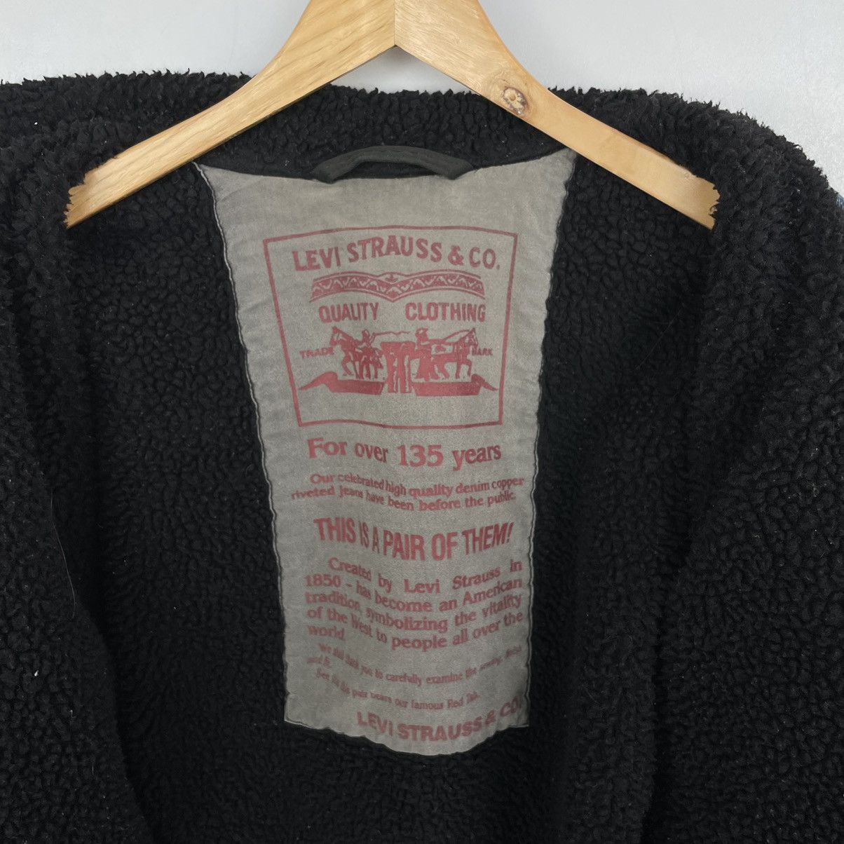 Levi's Hot Vintage 80’s Sherpa Levi’s denim cropped bomber jacket Size US L / EU 52-54 / 3 - 11 Thumbnail