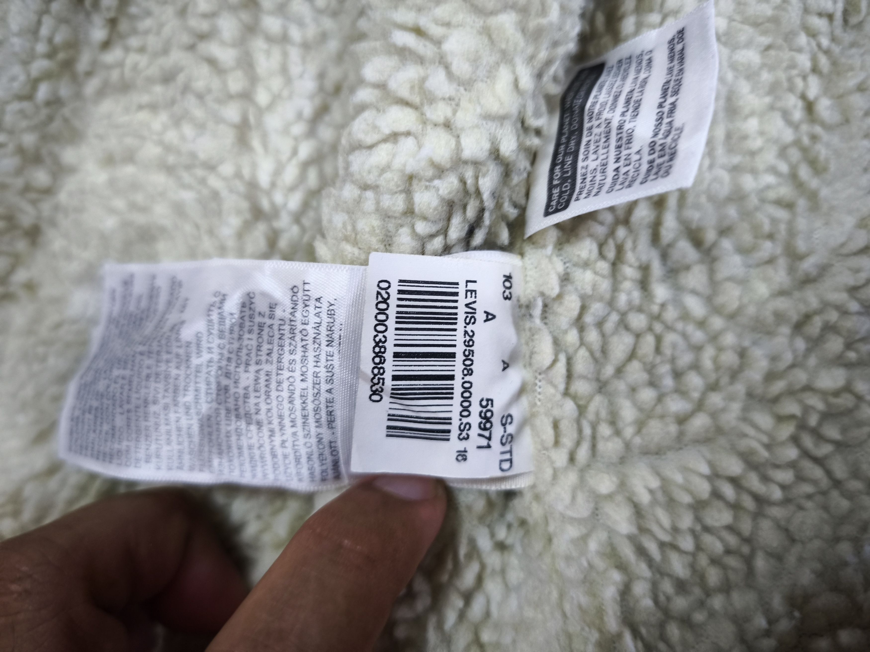 Levi's × Supreme Supreme x Levi's Bleached Sherpa Trucker Jacket 2016 Size S Size US S / EU 44-46 / 1 - 9 Thumbnail