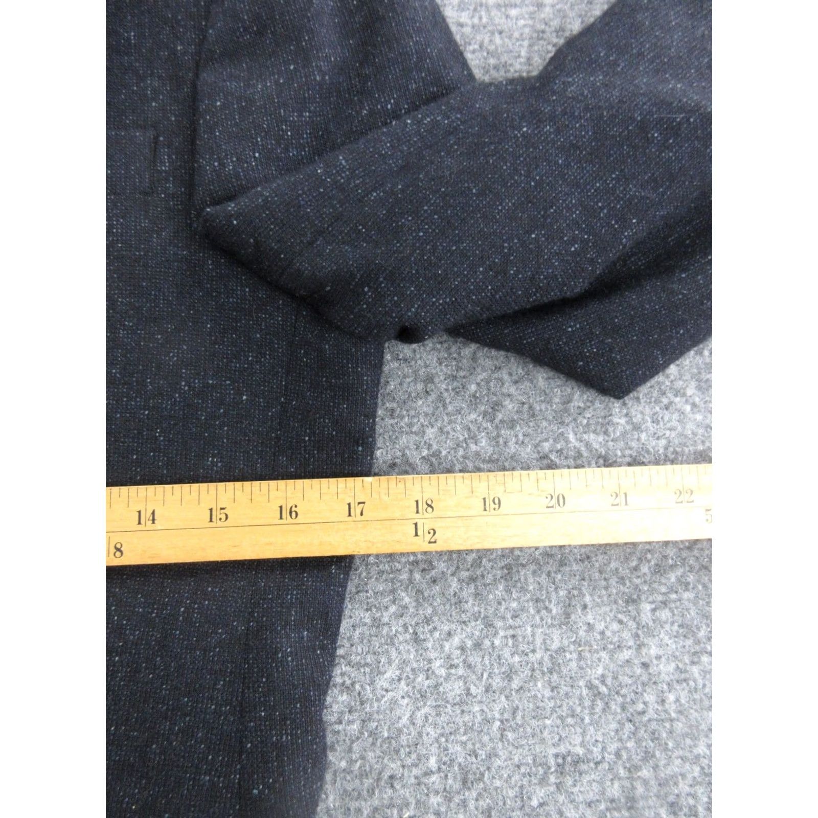 John Varvatos John Varvatos U.S.A. Sport Coat Blazer Mens 36R Gray Tweed Wool 2 Button Single-Breasted Notch Lapel Jacket Modern Canada Size 36R - 7 Thumbnail