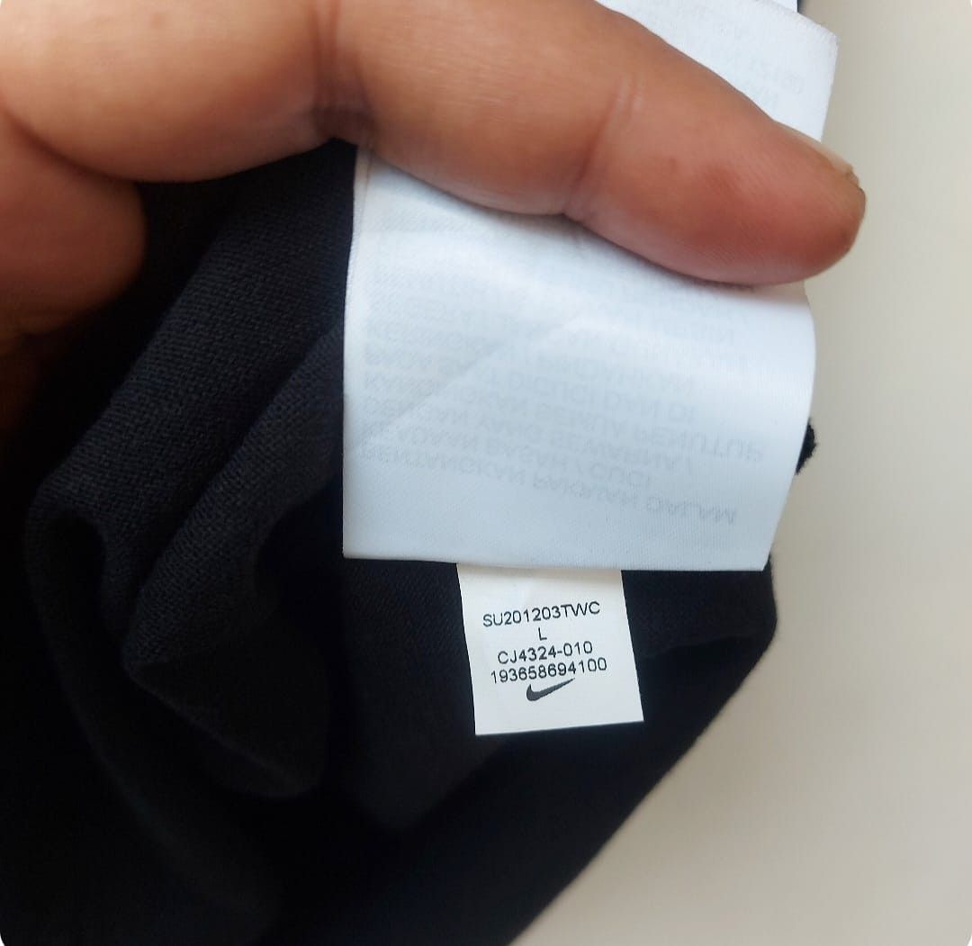 Nike NIKE Utility Pocket Tshirt Size US L / EU 52-54 / 3 - 9 Thumbnail