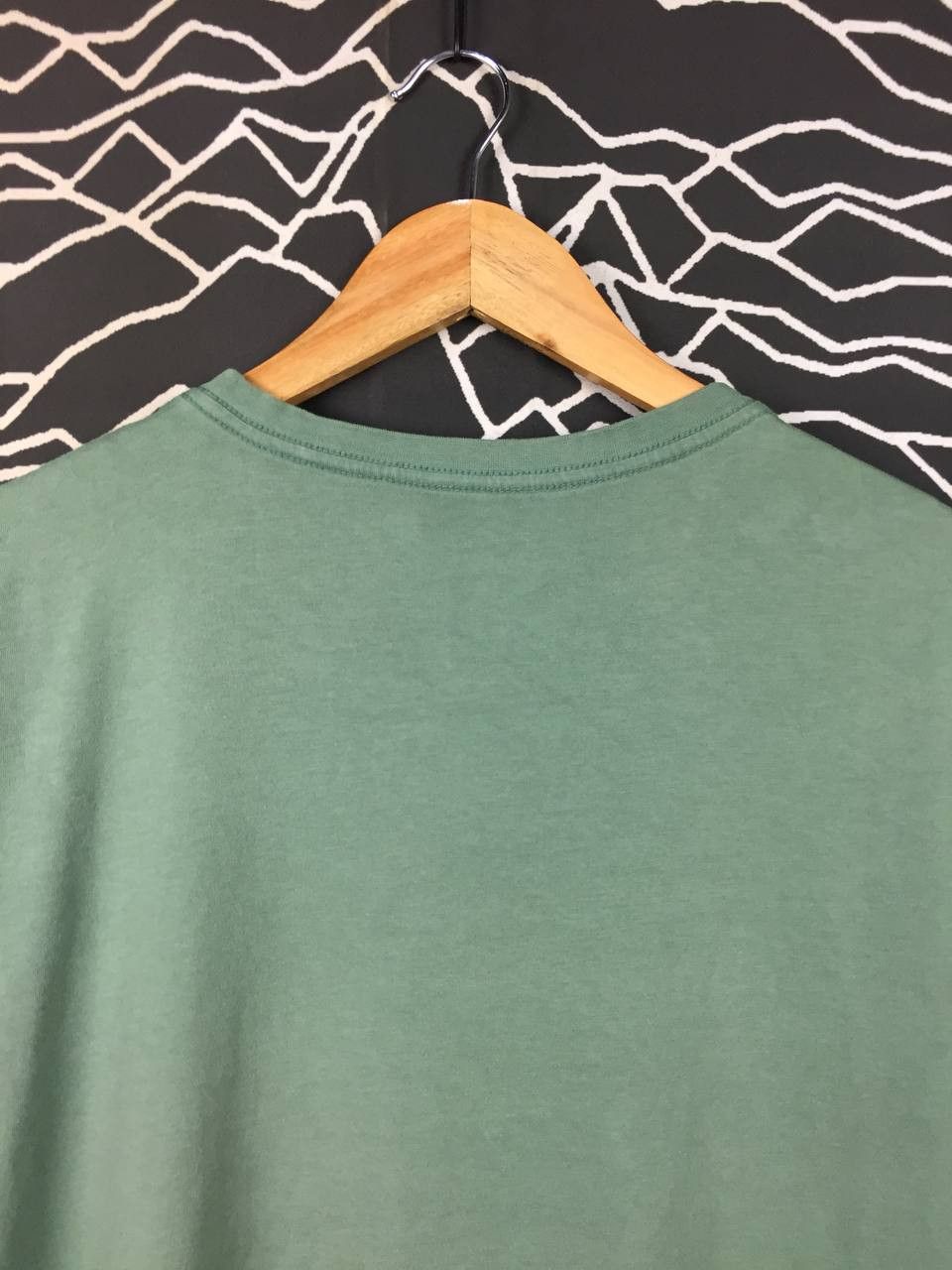 Hurley Hurley Arched Logo Surf Skate Graphic Tee Size L Size US L / EU 52-54 / 3 - 7 Thumbnail