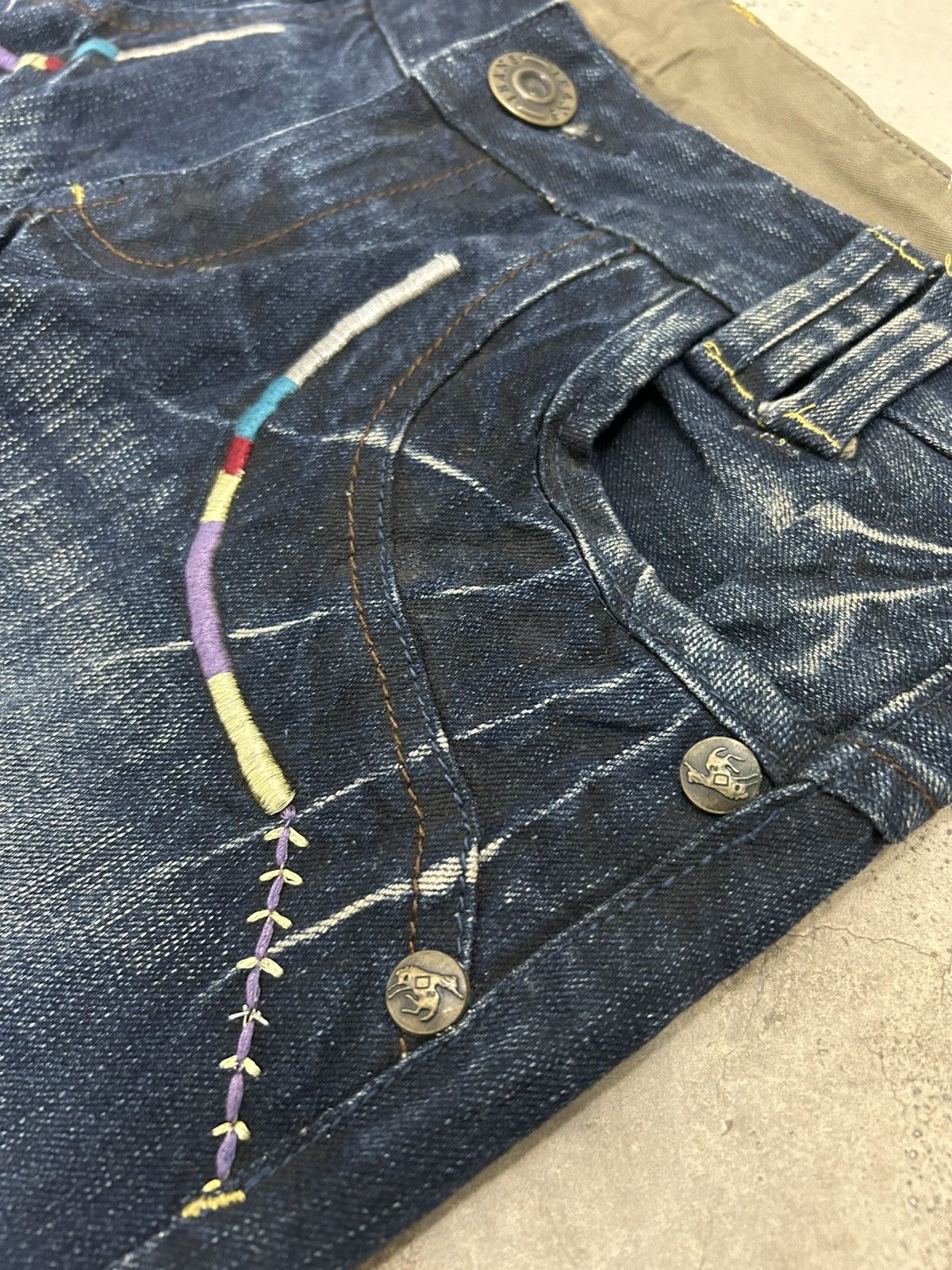 Le Grande Bleu (L.G.B.) Vintage Wide Leg Embroidered Jeans Skyblue Jeans Size 31" - 7 Thumbnail
