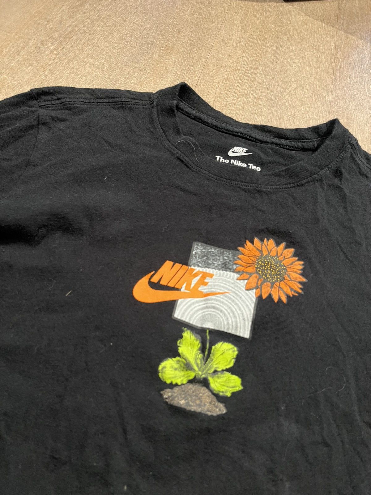 Supreme Nike Shirt Large Size US S / EU 44-46 / 1 - 4 Thumbnail