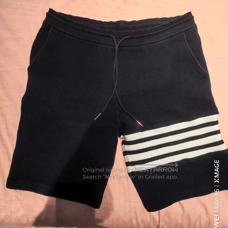 Thom Browne size 4 Huffug shorts