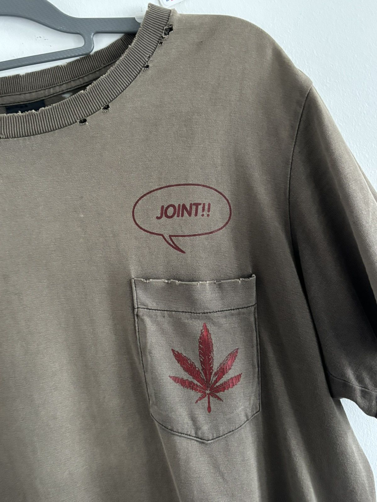 number (n)ine joint!! pocket t shirt