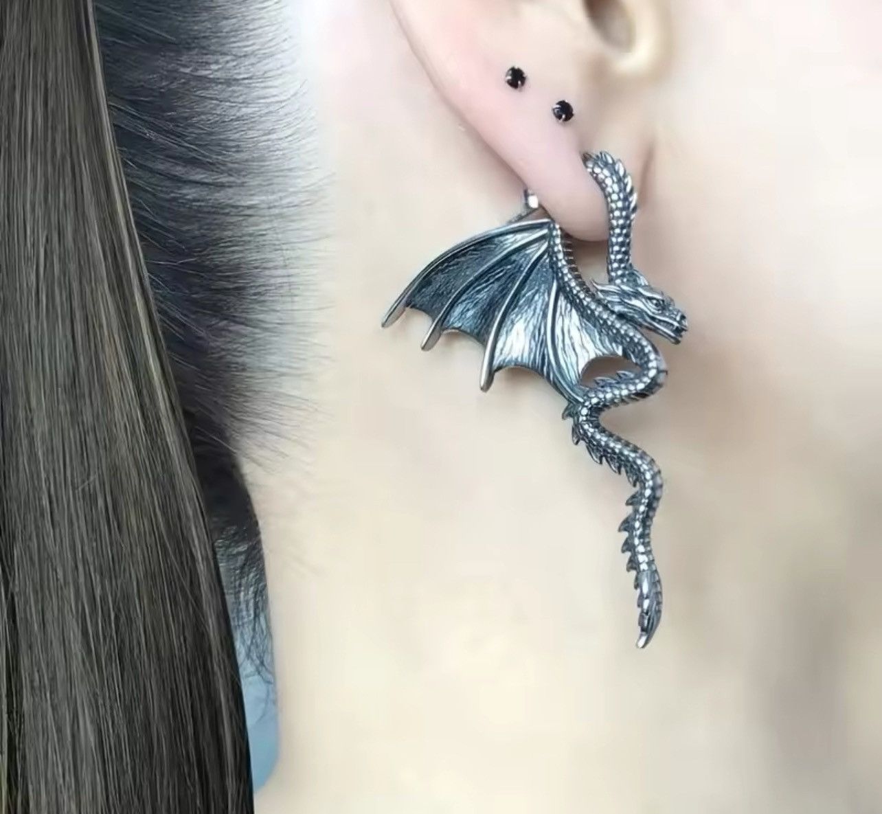 Japanese Brand × Jewelry × Vintage Dragon 🐉 Earrings Size ONE SIZE - 1 Thumbnail