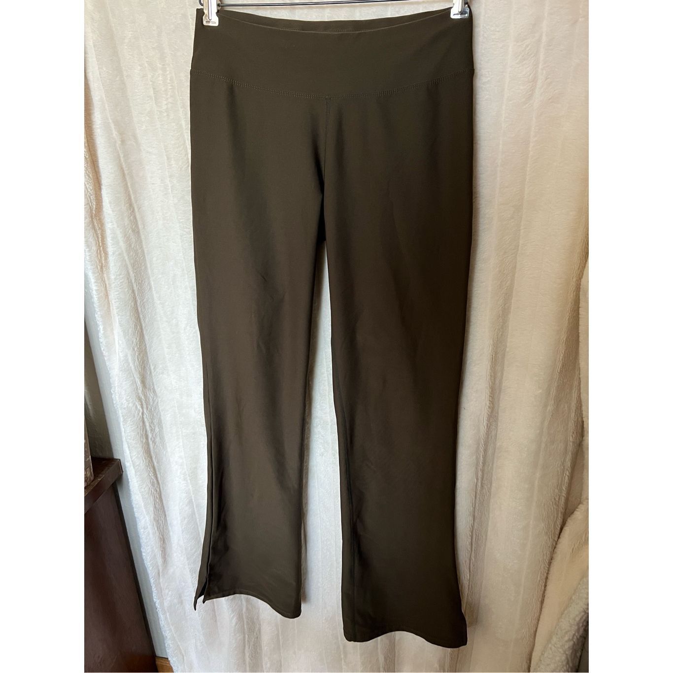 Other Lucy Brown Bootcut Leggings Woman’s Size XS Size 25" / US 0 / IT 36 - 1 Thumbnail