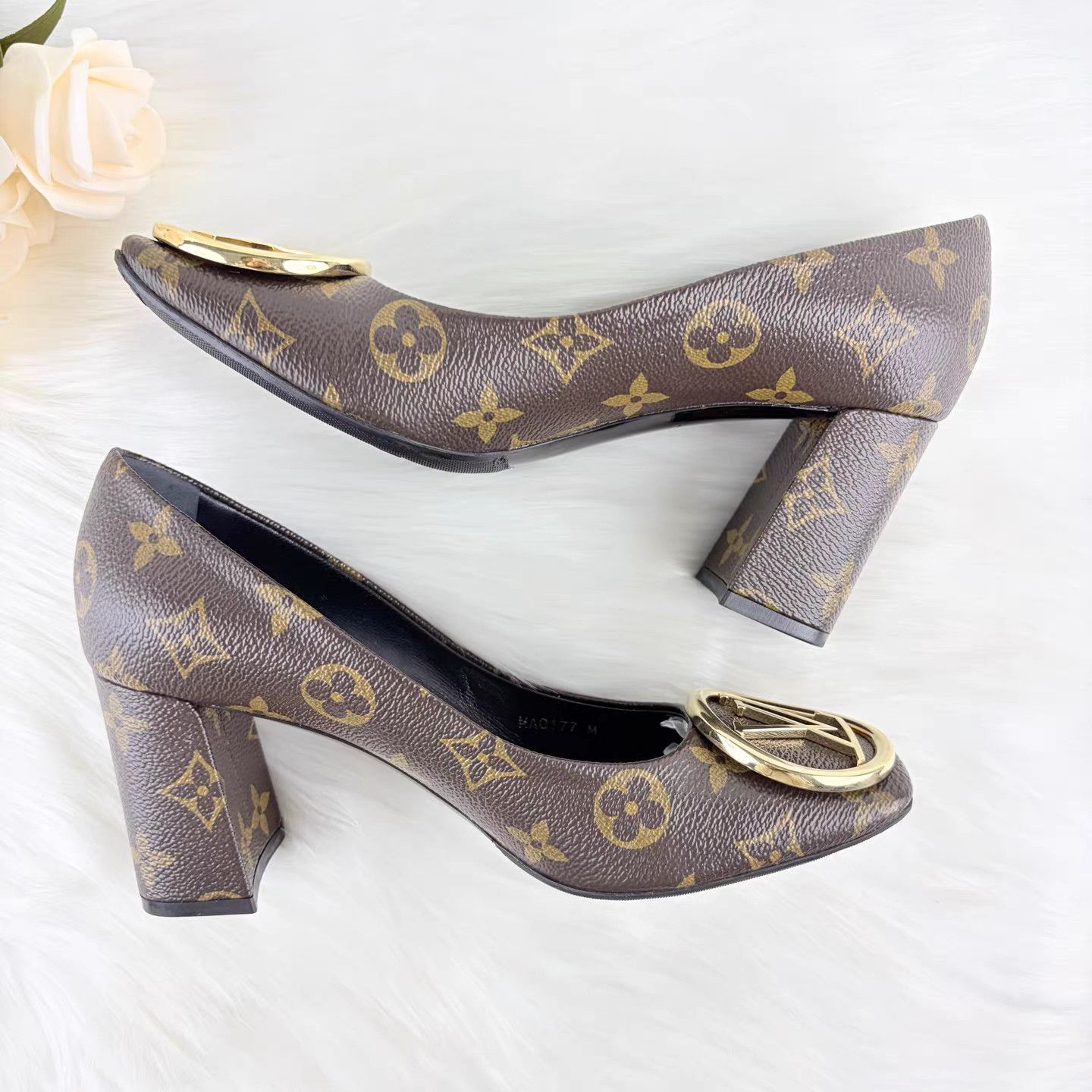 Louis Vuitton Louis Vuitton Dark Brown Monogram Logo Block Heel Pumps K15 Size US 6.5 / IT 36.5 - 4 Thumbnail