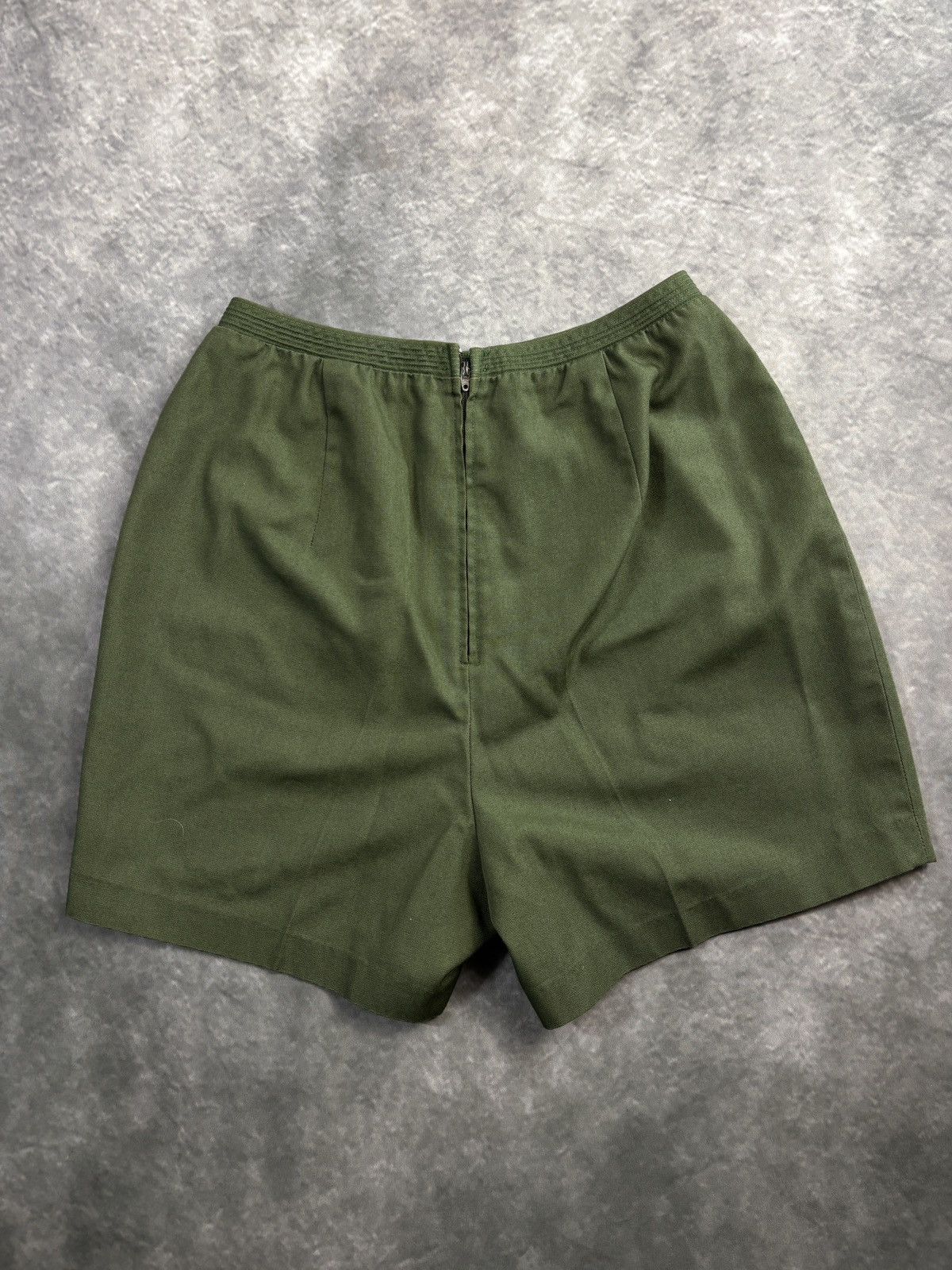 Vintage 1970s Womens Shorts Vintage Summer Koret Perma Press Backzip Size 36" / US 14 / IT 50 - 9 Thumbnail