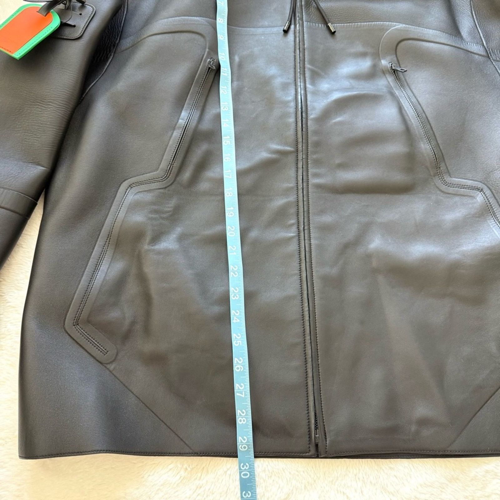 Louis Vuitton NEW!!! Louis Vuitton leather jacket size 56 FR/ 46 US 8500$ Size US XL / EU 56 / 4 - 7 Thumbnail