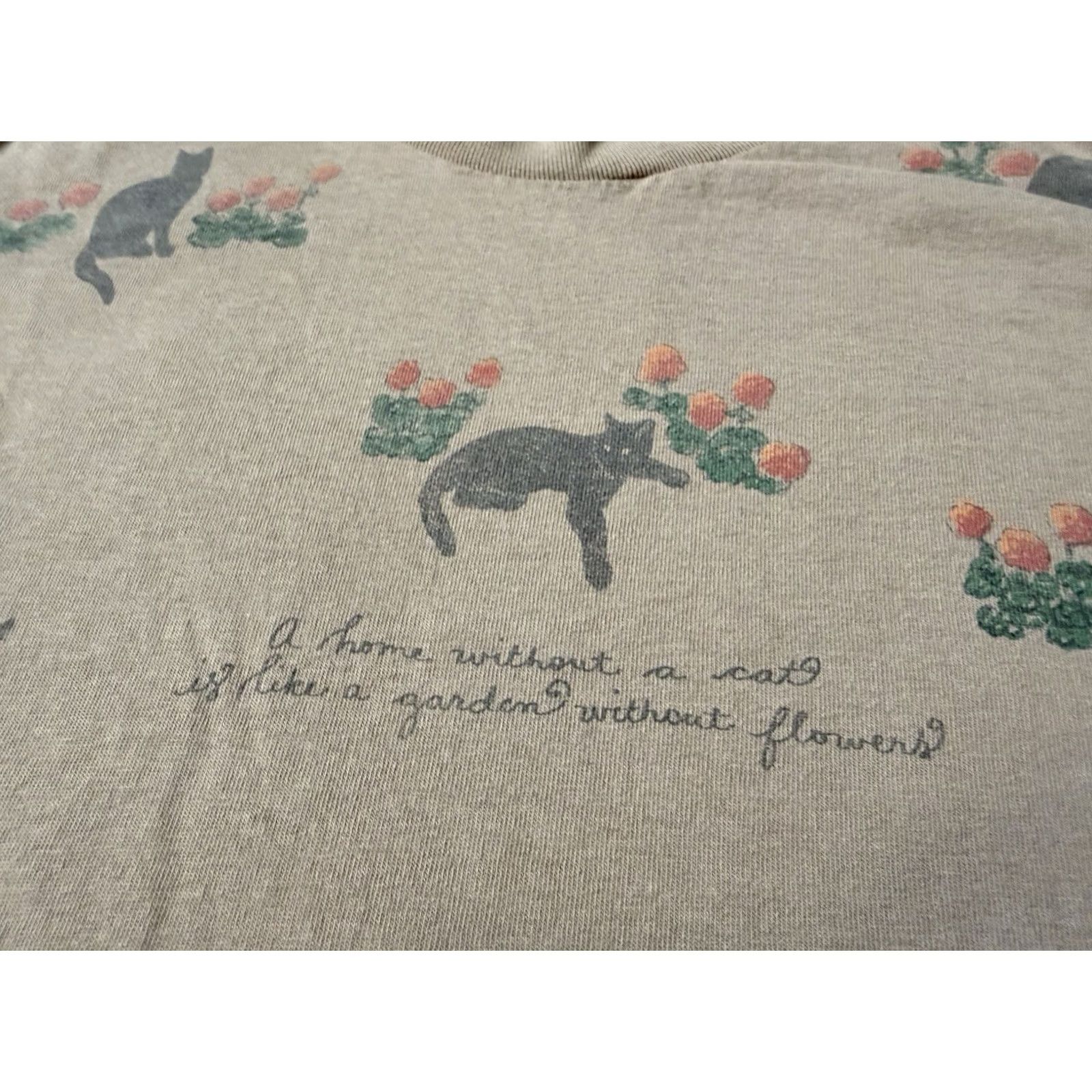 Vintage VINTAGE 90s Cat T-Shirt 1997 All Over Print Black Cat Flowers Medium Tan Size US M / EU 48-50 / 2 - 3 Thumbnail