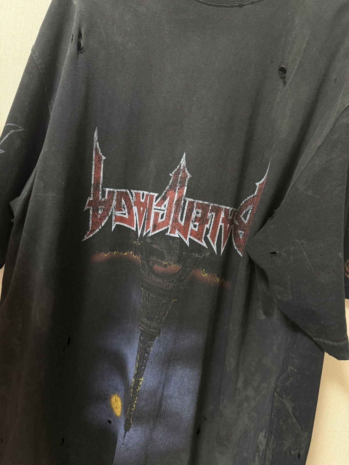 Balenciaga Balenciaga Paris Moon Upside Down Tee Size US XL / EU 56 / 4 - 2 Thumbnail