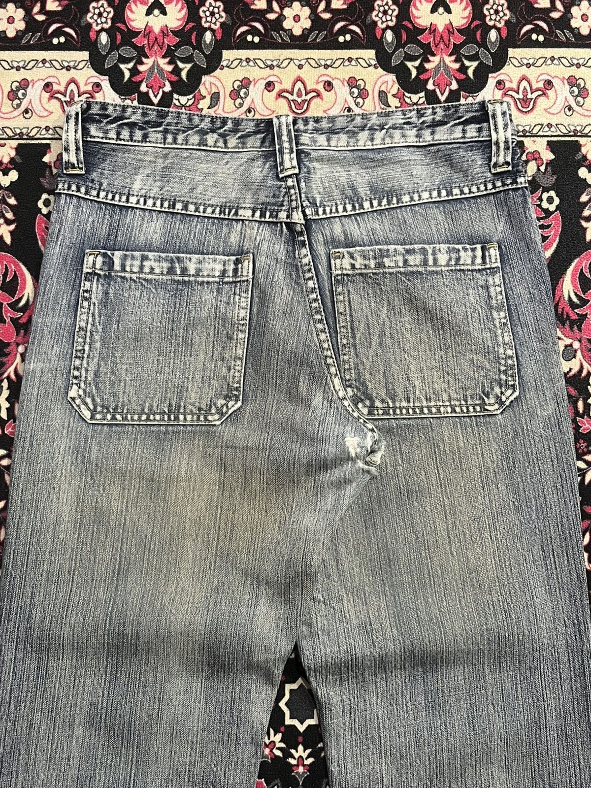 Japanese Brand × Tornado Mart × semanticdesign ⚡️Flare⚡️Vintage Semantic Design Ash Grey Distressed Jeans Size US 32 / EU 48 - 8 Thumbnail
