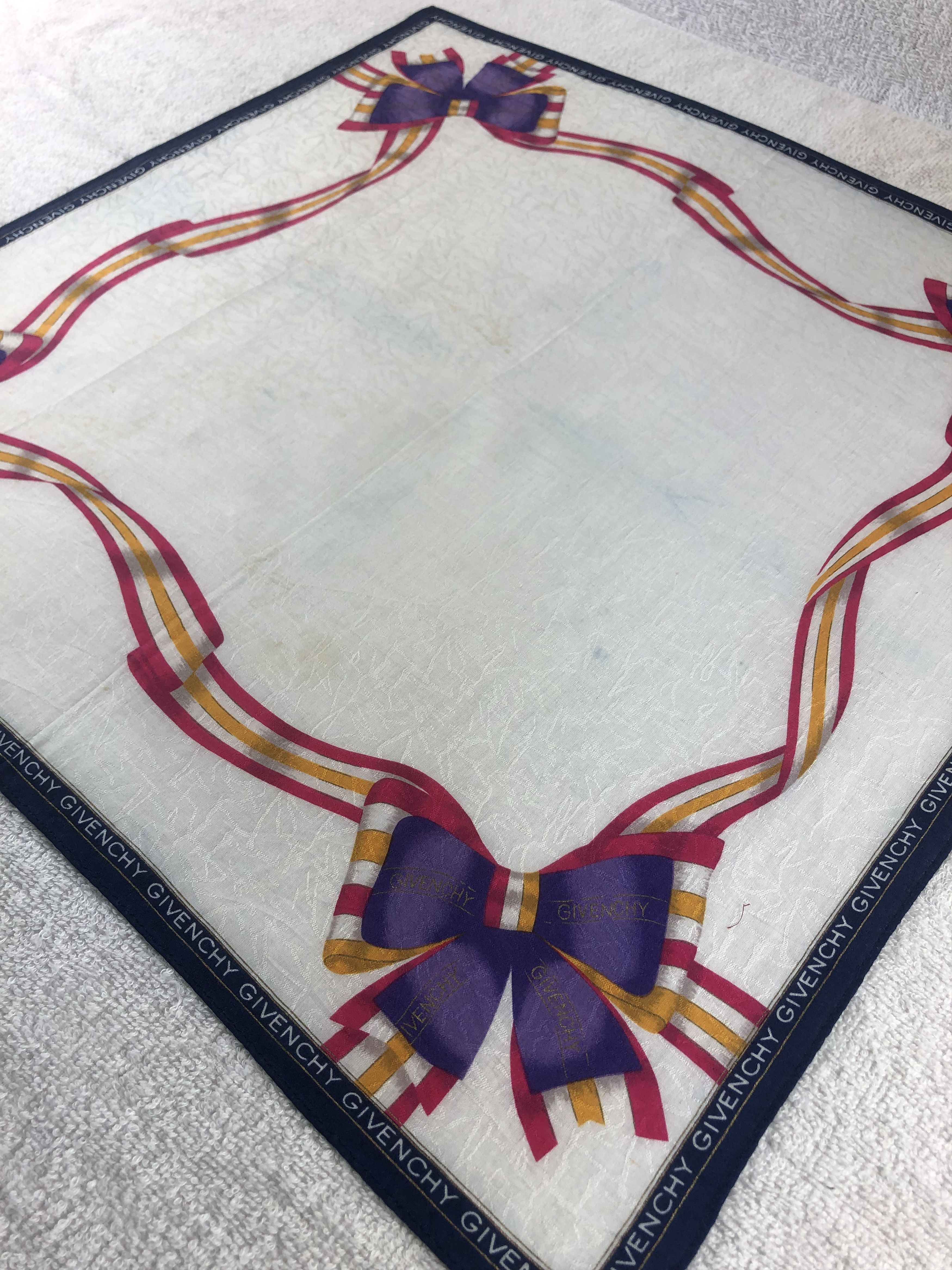 Vintage Givenchy Handkerchief / Bandana / Neckerchief Size ONE SIZE - 4 Thumbnail