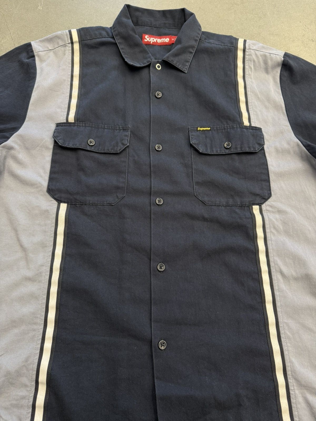 Supreme SS19 Supreme Reflective Stripe S/S Work Shirt Size US M / EU 48-50 / 2 - 5 Thumbnail