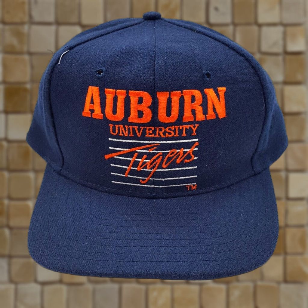 NCAA VINTAGE Auburn University Tigers NCAA Snapback Hat Baseball Cap 90s Adjustable Blue Mens Size ONE SIZE - 1 Thumbnail