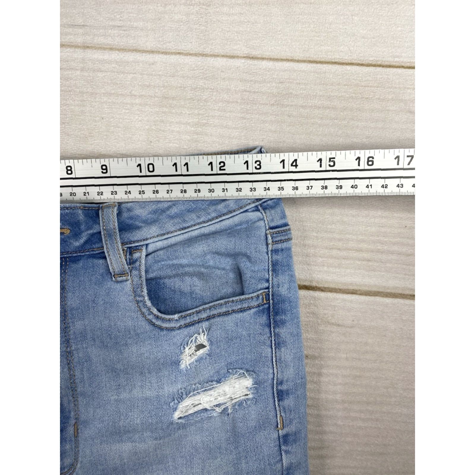 American Eagle Outfitters VINTAGE American Eagle Womens Jeans 6 Short Light Wash Highest Rise Jegging Distressed Size 28" / US 6 / IT 42 - 6 Thumbnail