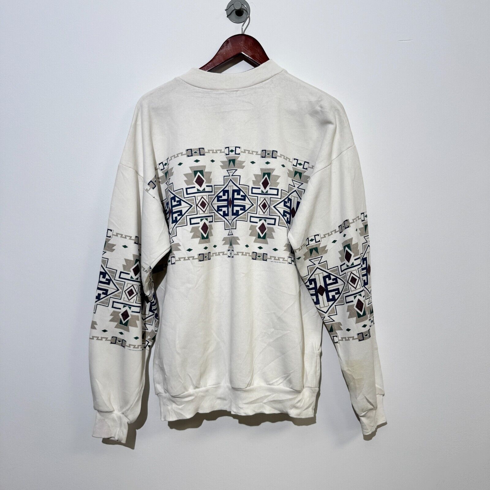 Vintage Vintage Unisex White Cotton Crewneck Size L Aztec 90s Y2k Size US L / EU 52-54 / 3 - 9 Thumbnail