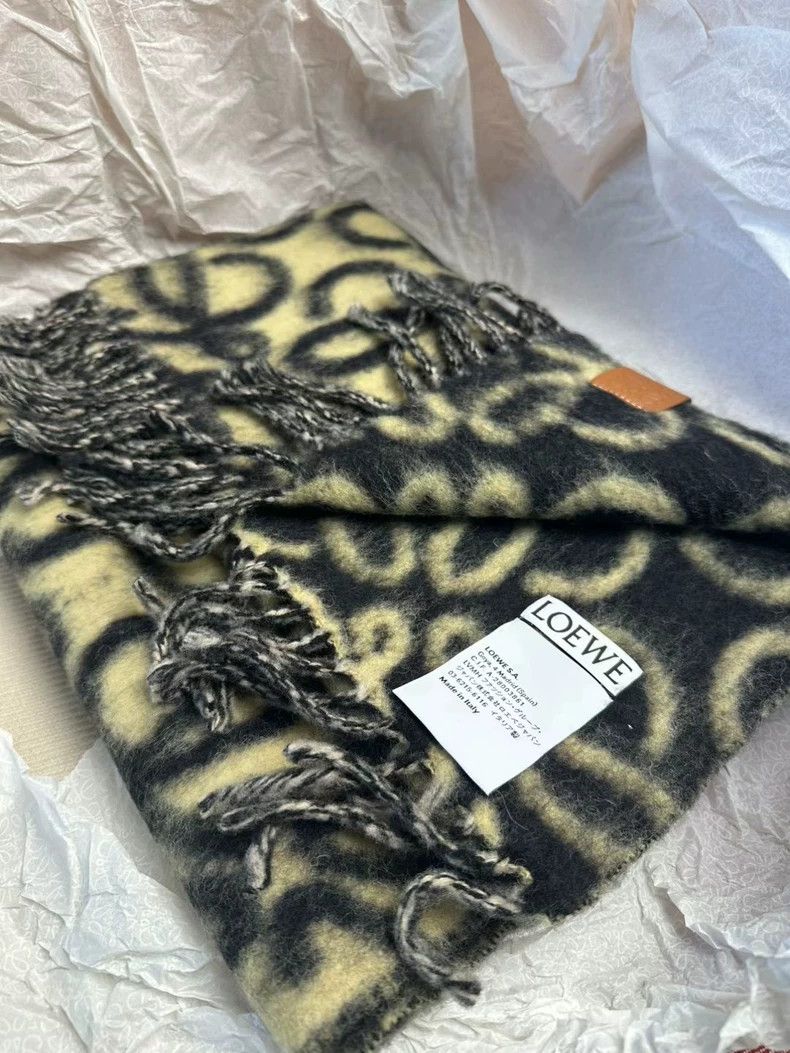 Loewe LOEWE Goat hair double-sided logo scarf Size ONE SIZE - 3 Thumbnail